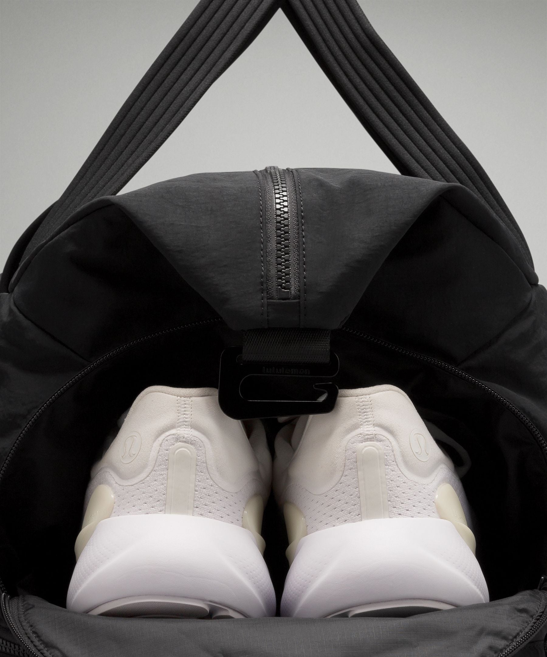 Lululemon 3-in-1 Gym Duffle Bag 30L