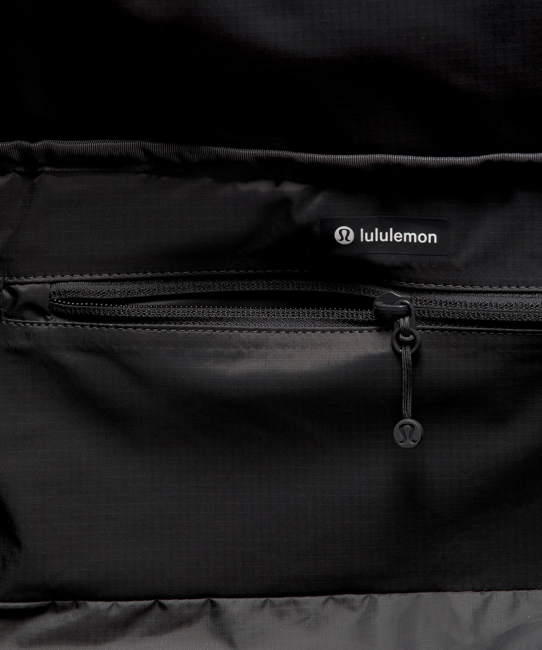 Lululemon 3-in-1 Gym Duffle Bag 30L