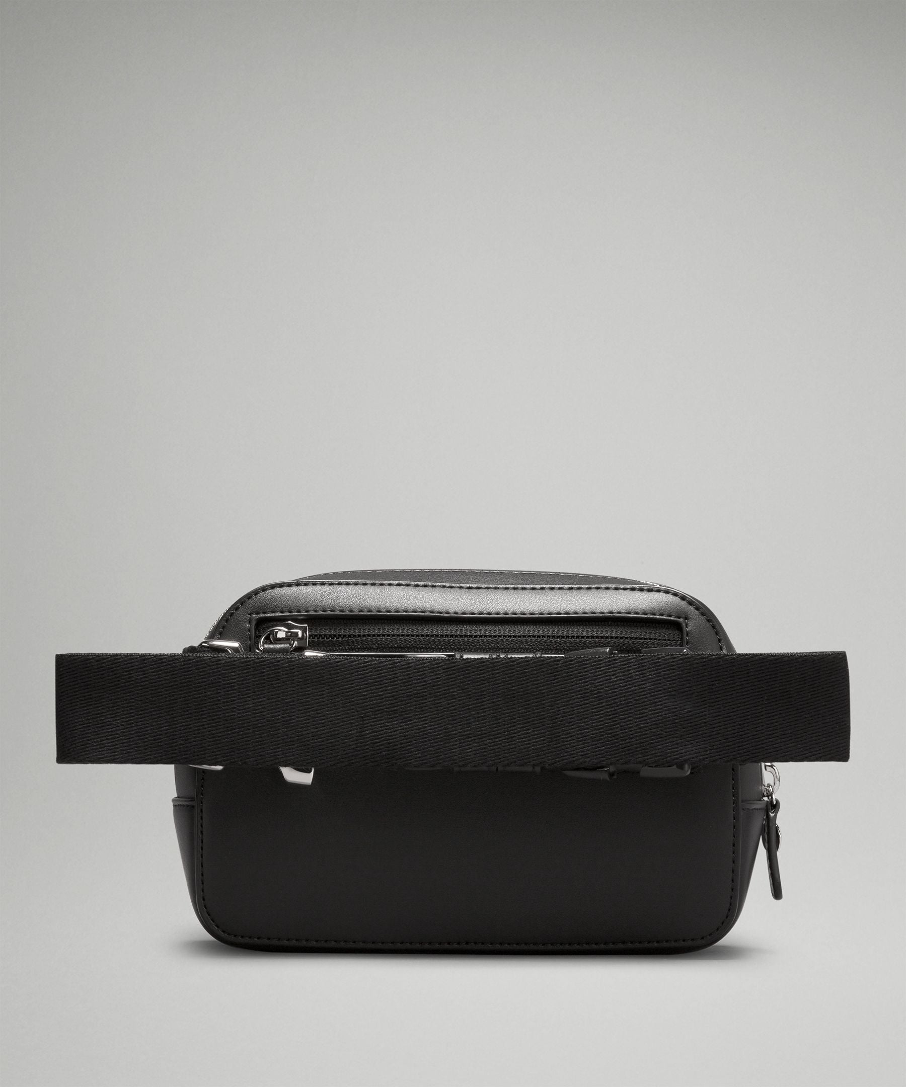 Lululemon Everywhere Belt Bag 1L *Leather Alternative