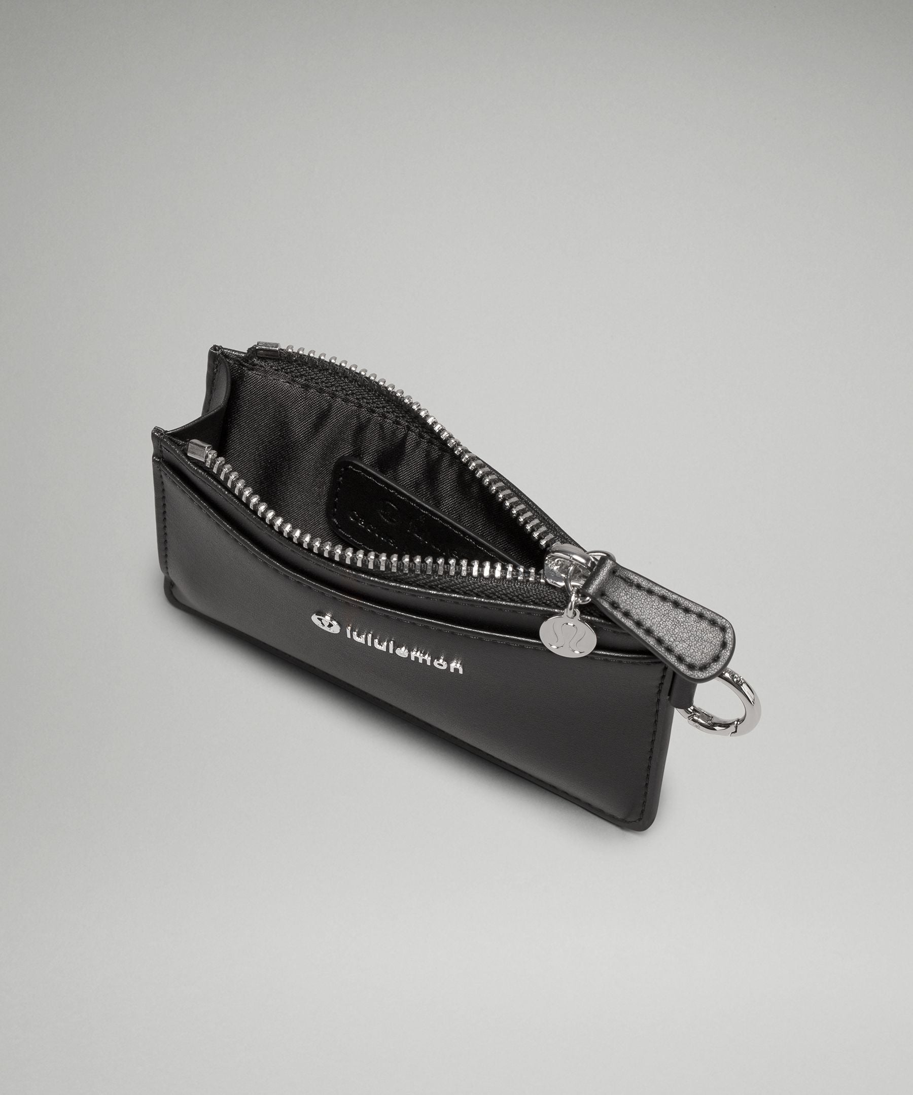 #color_black/silver