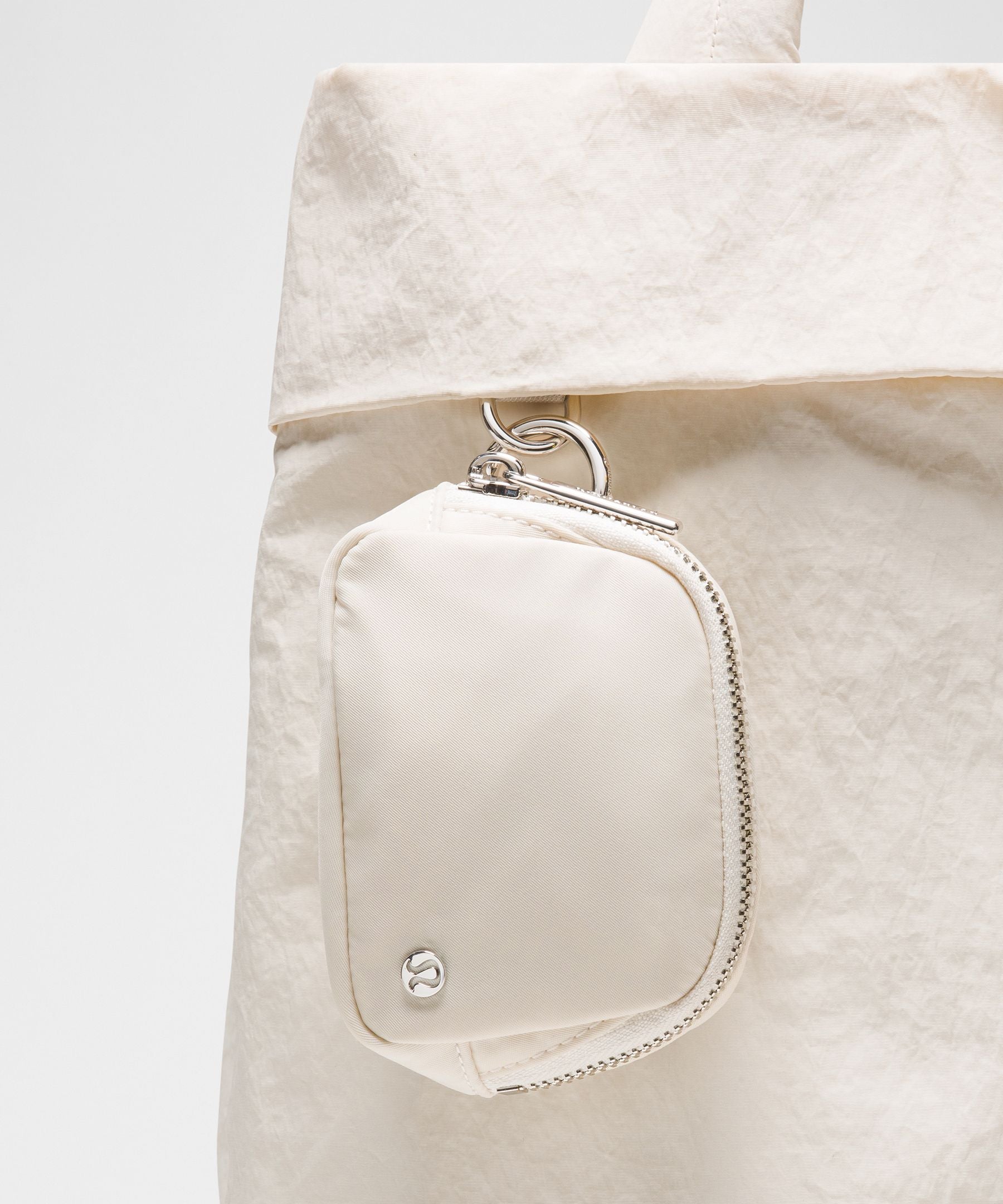 Lululemon Everywhere Belt Bag Nano
