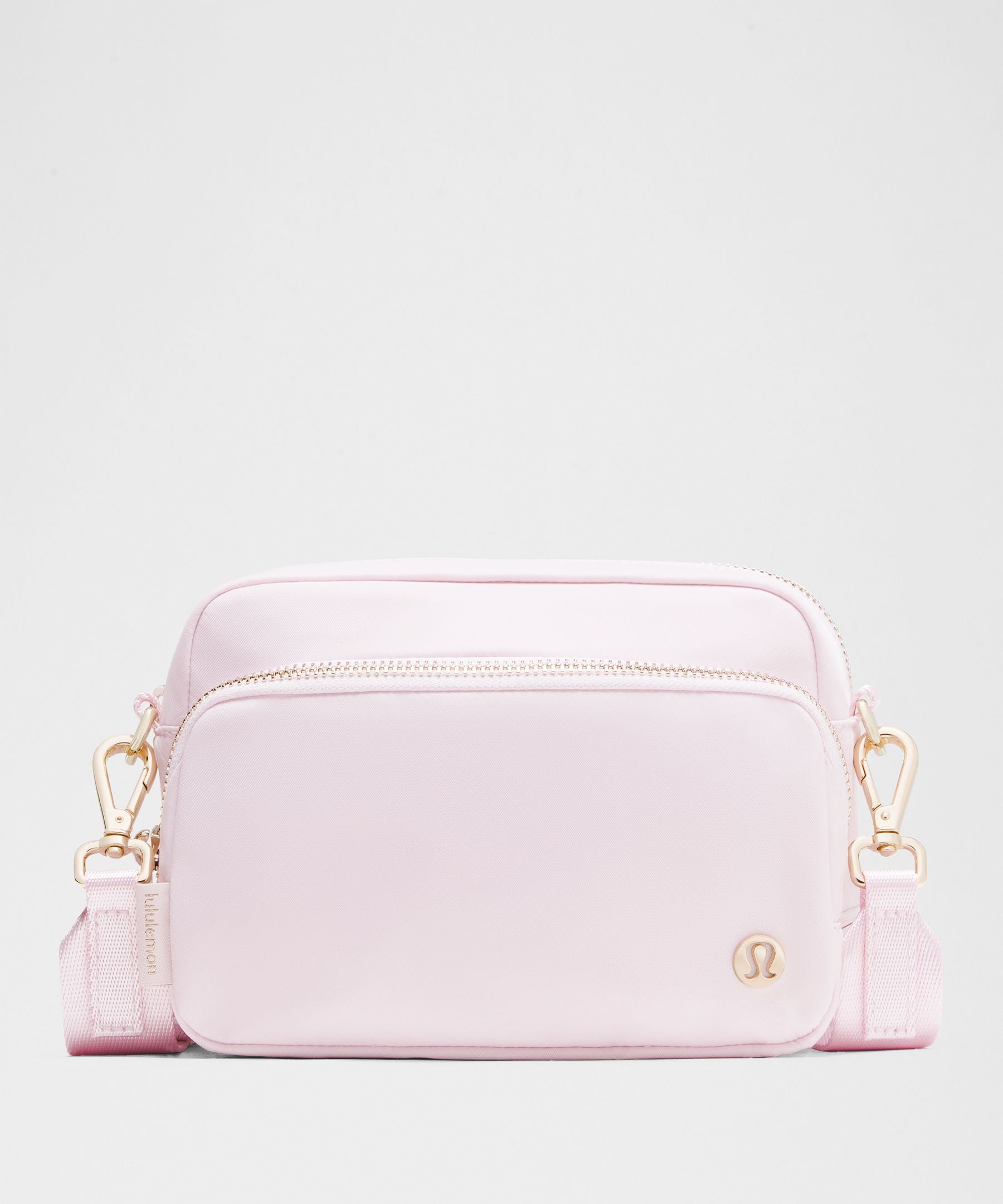 Lululemon Everywhere Crossbody Bag 2L *Metal Hardware