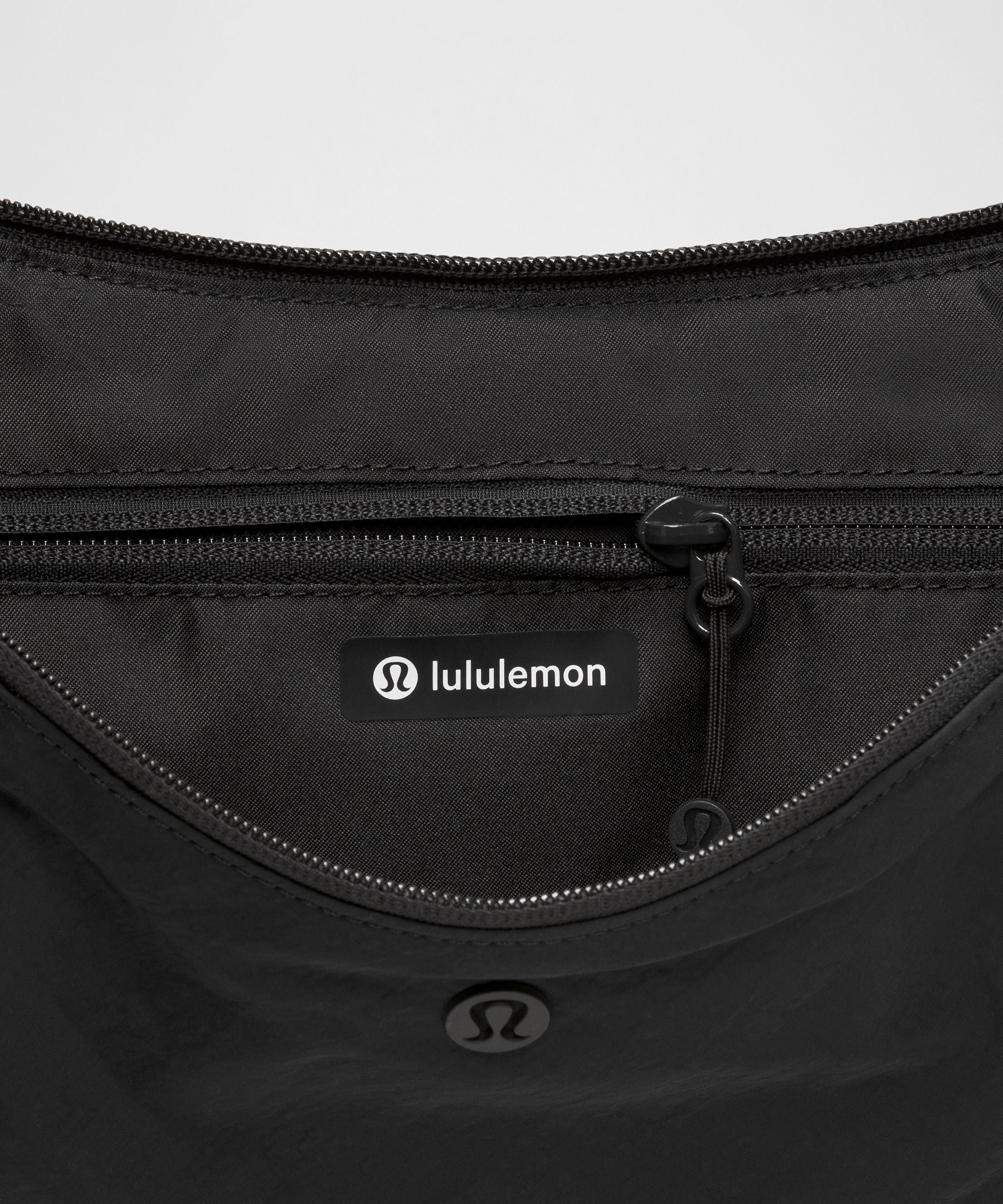 Lululemon Slouchy Sling Bag 6L