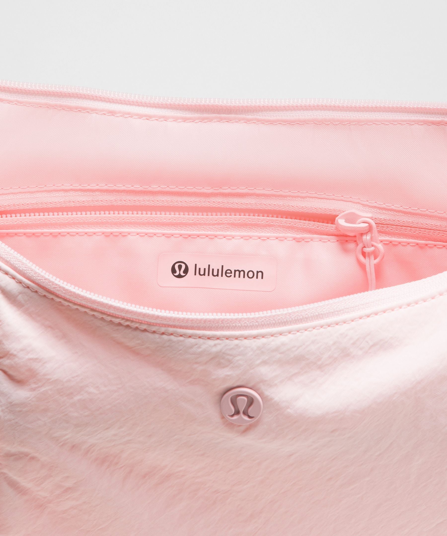 Lululemon Slouchy Sling Bag 6L
