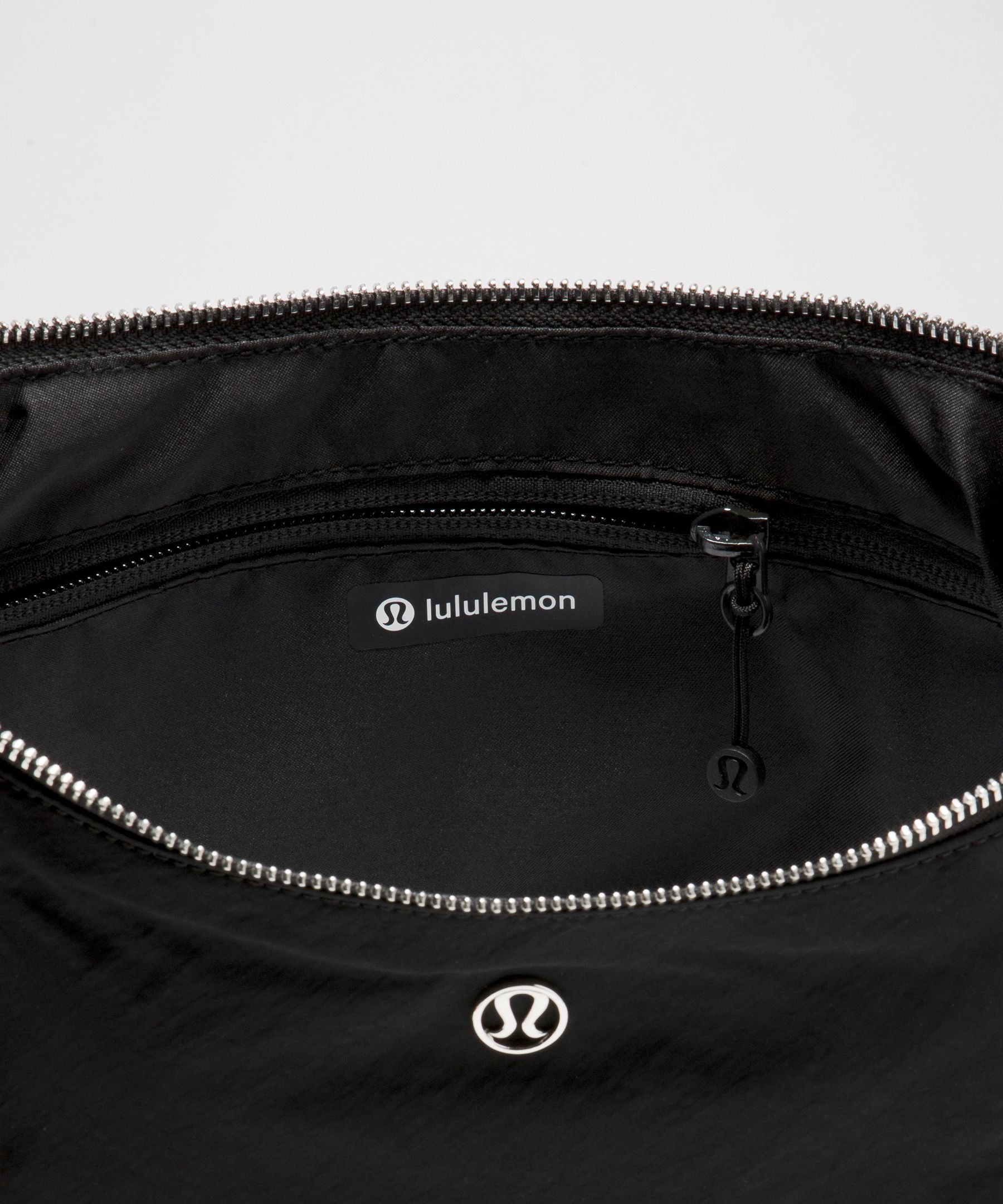 Lululemon Slouchy Sling Bag 6L *Metal Hardware