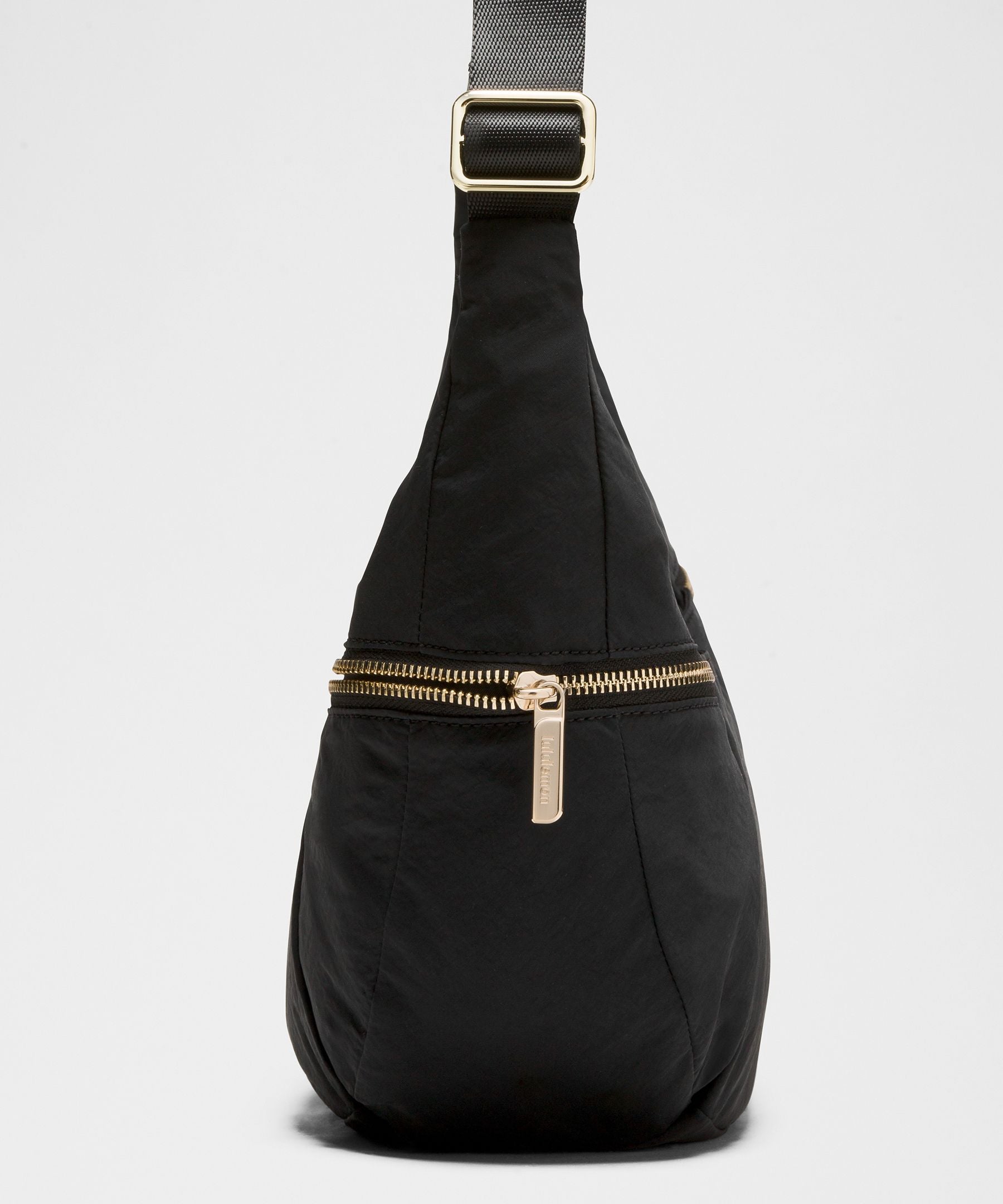 Lululemon Slouchy Sling Bag 6L *Metal Hardware