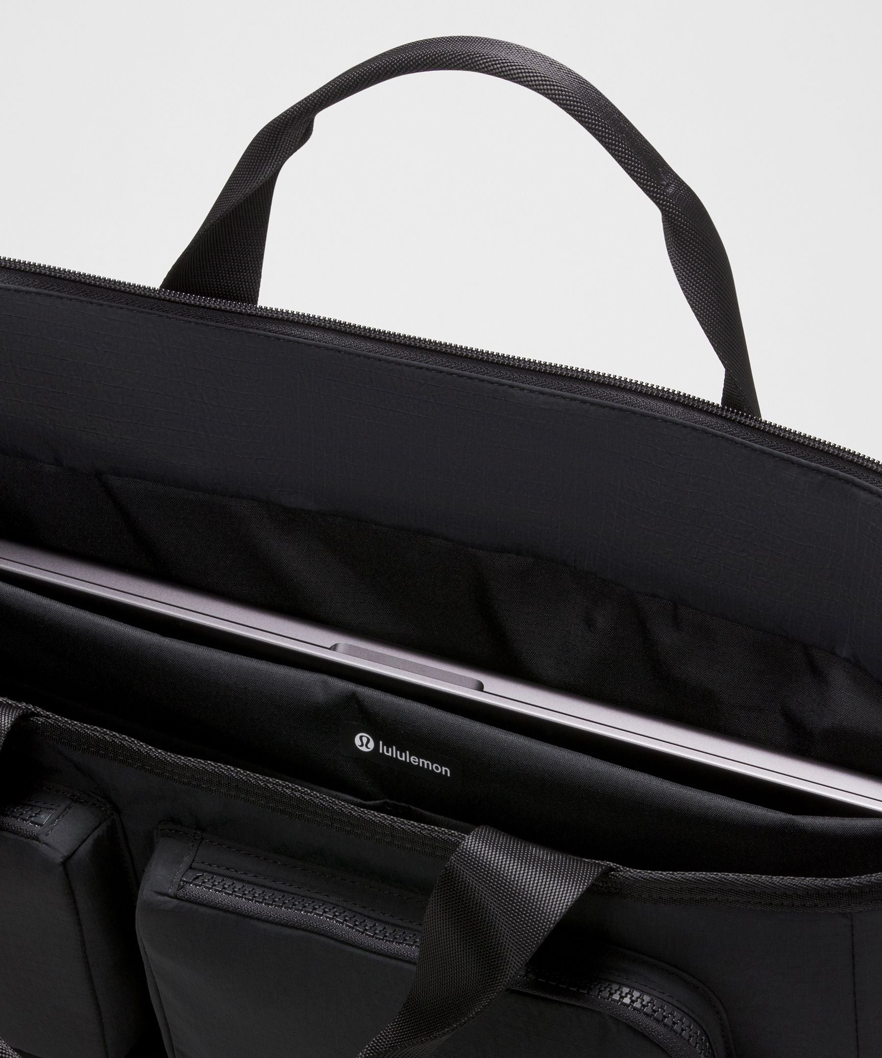 Lululemon Multi-Pocket Tote Bag 19.5L