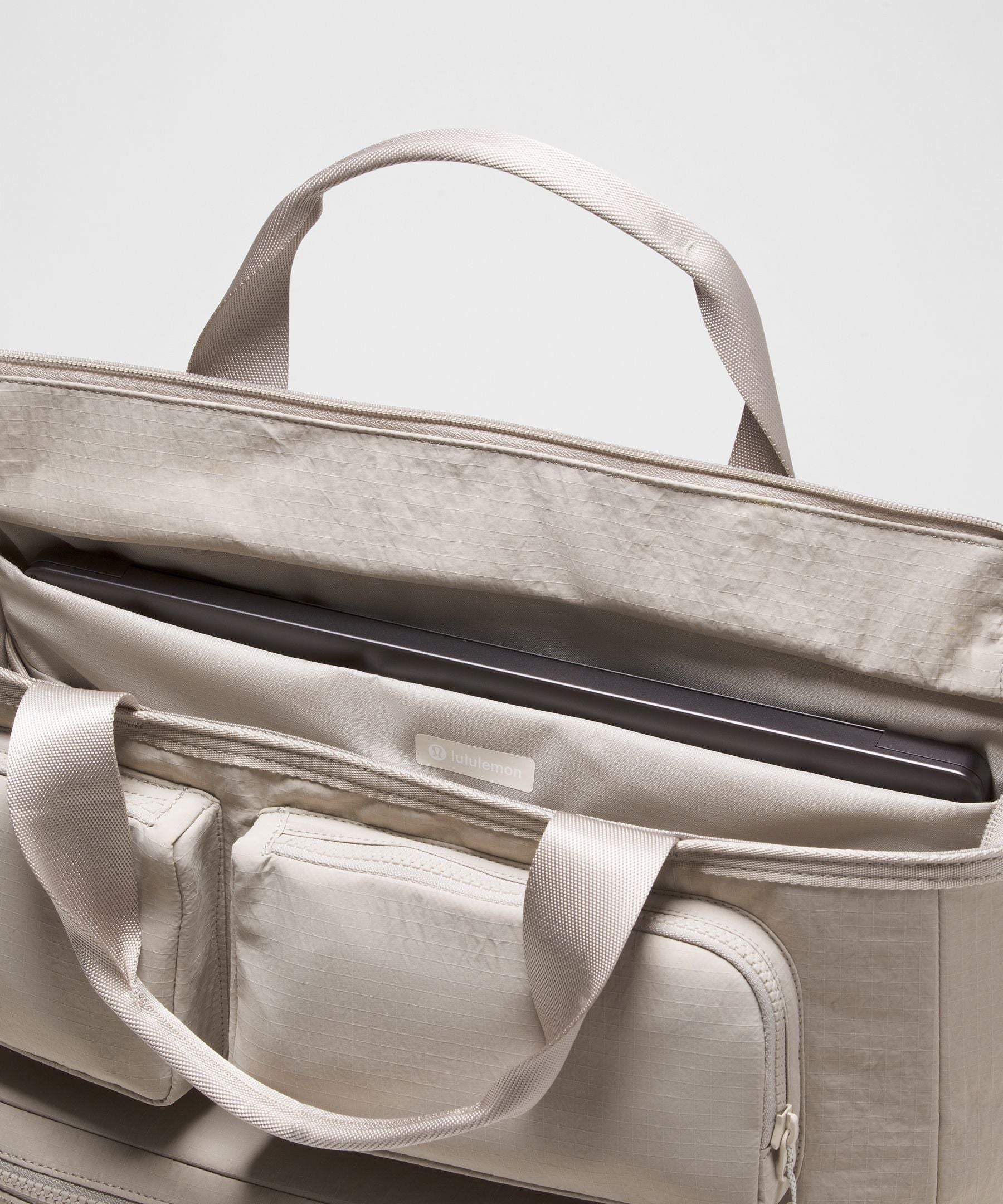 Lululemon Multi-Pocket Tote Bag 19.5L