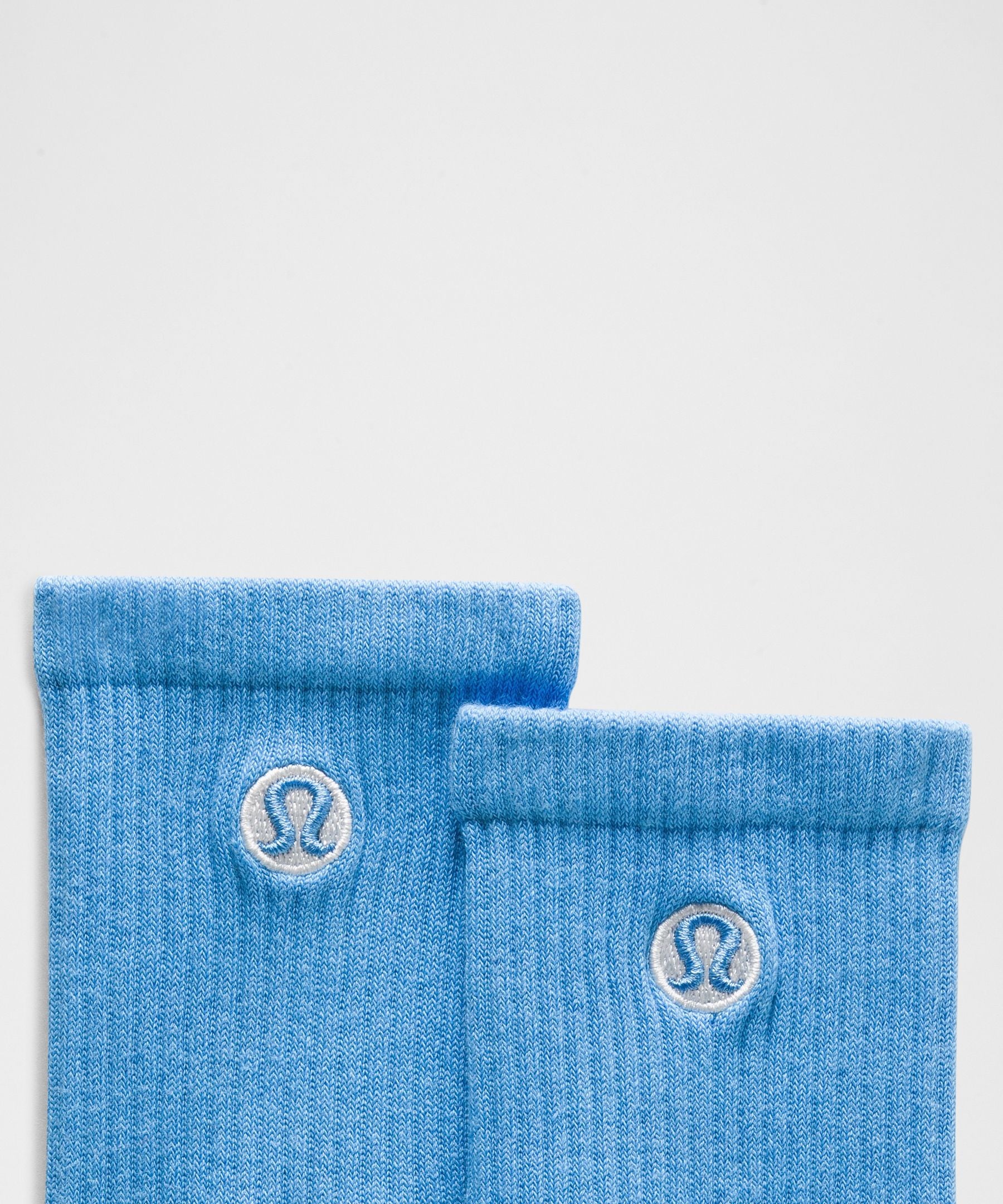 Lululemon Unisex Daily Essential Quarter Socks