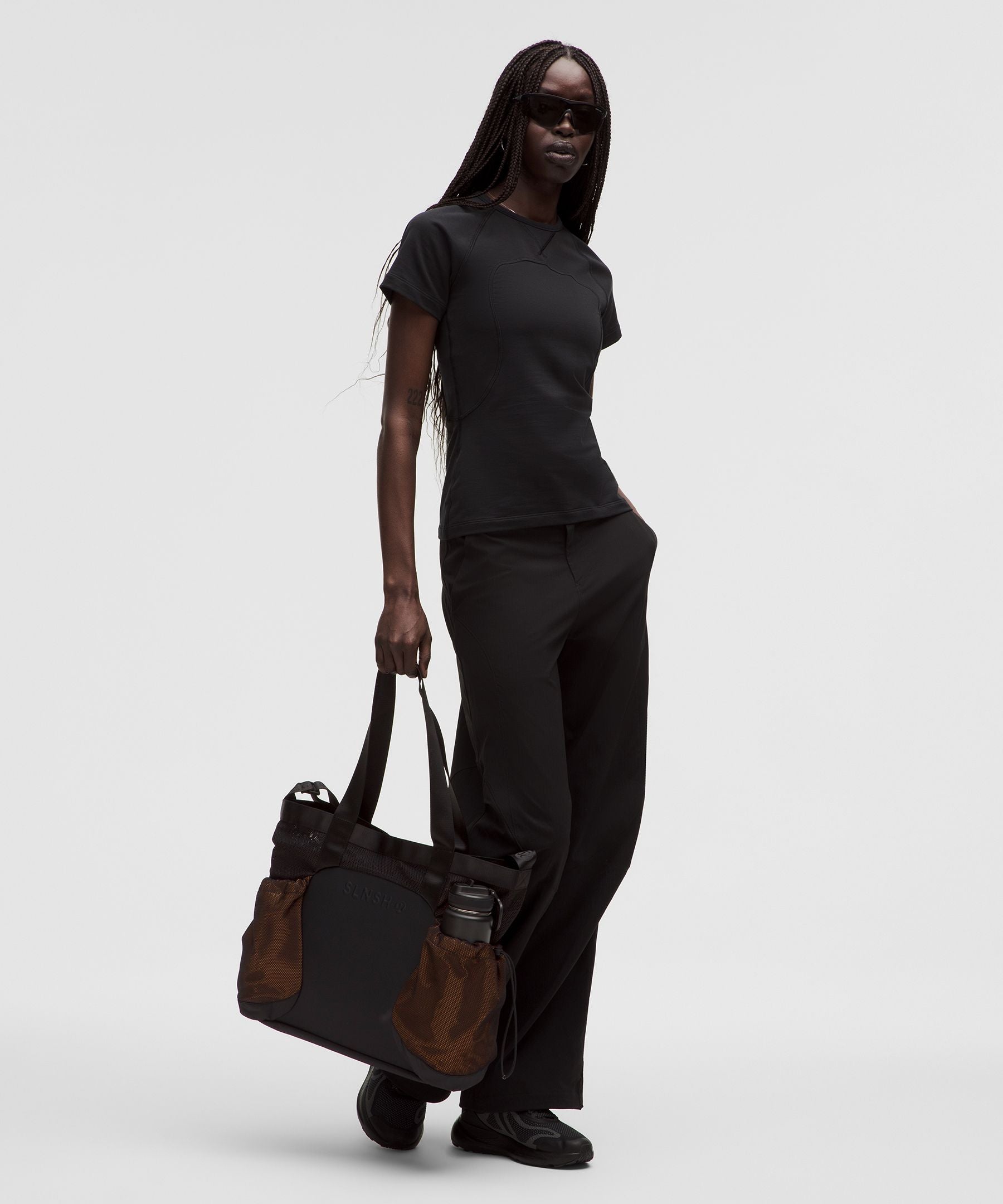 #color_black/black/true-tangerine