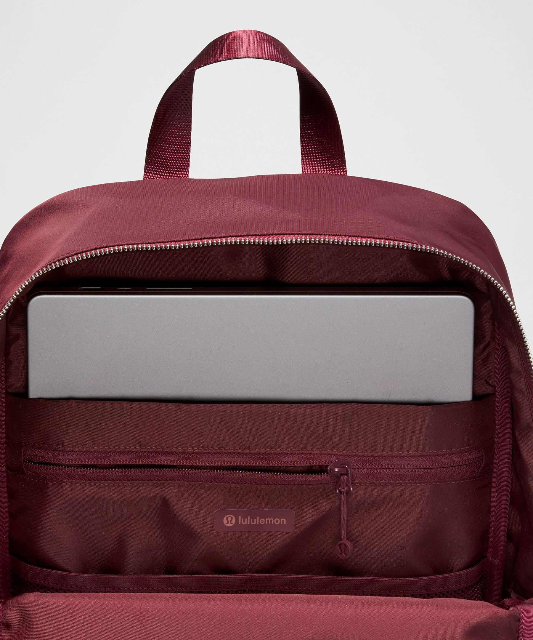 Lululemon Everywhere Backpack 22L *Metal Hardware
