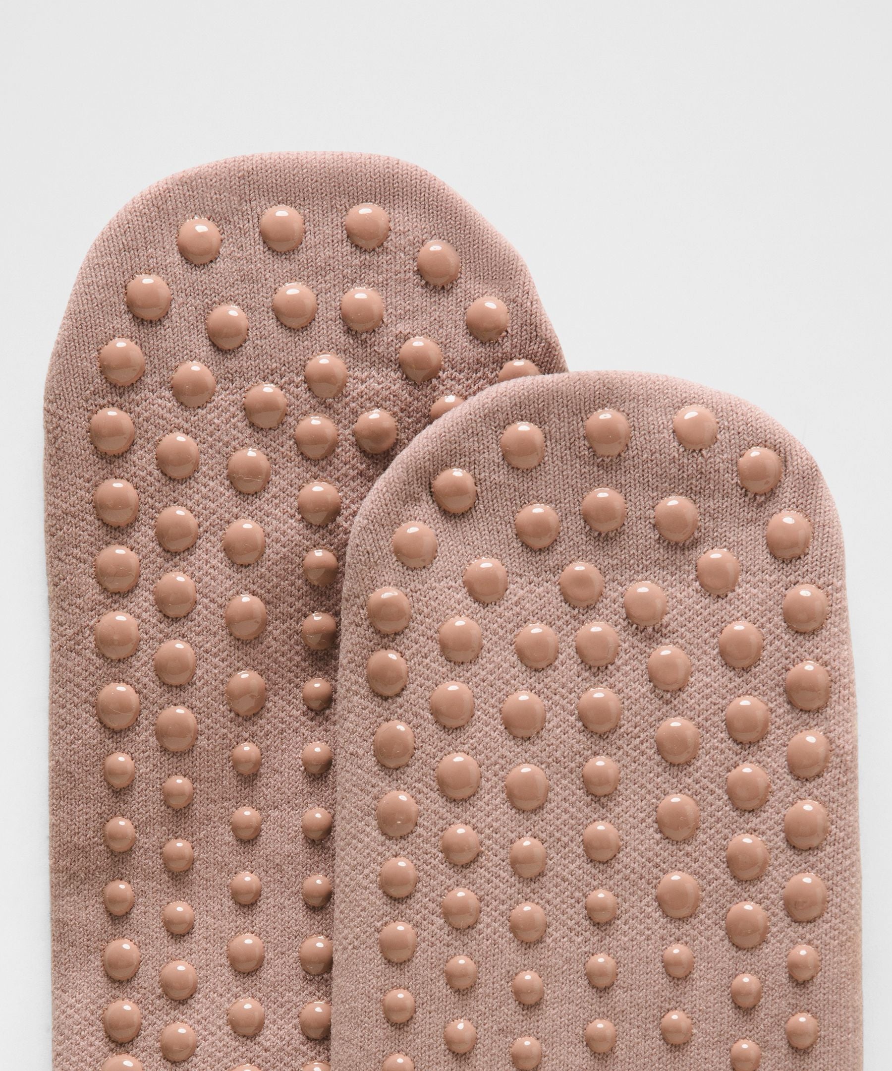 Lululemon Unisex Find Your Balance Grip Tab Socks