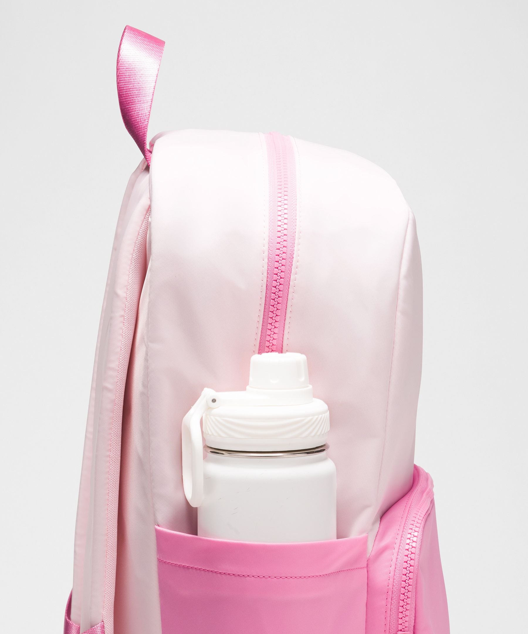 Lululemon Everywhere Backpack 22L