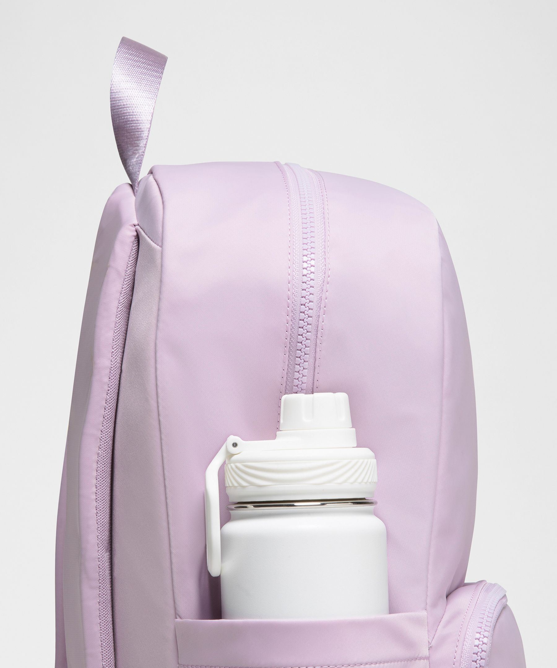 Lululemon Everywhere Backpack 22L