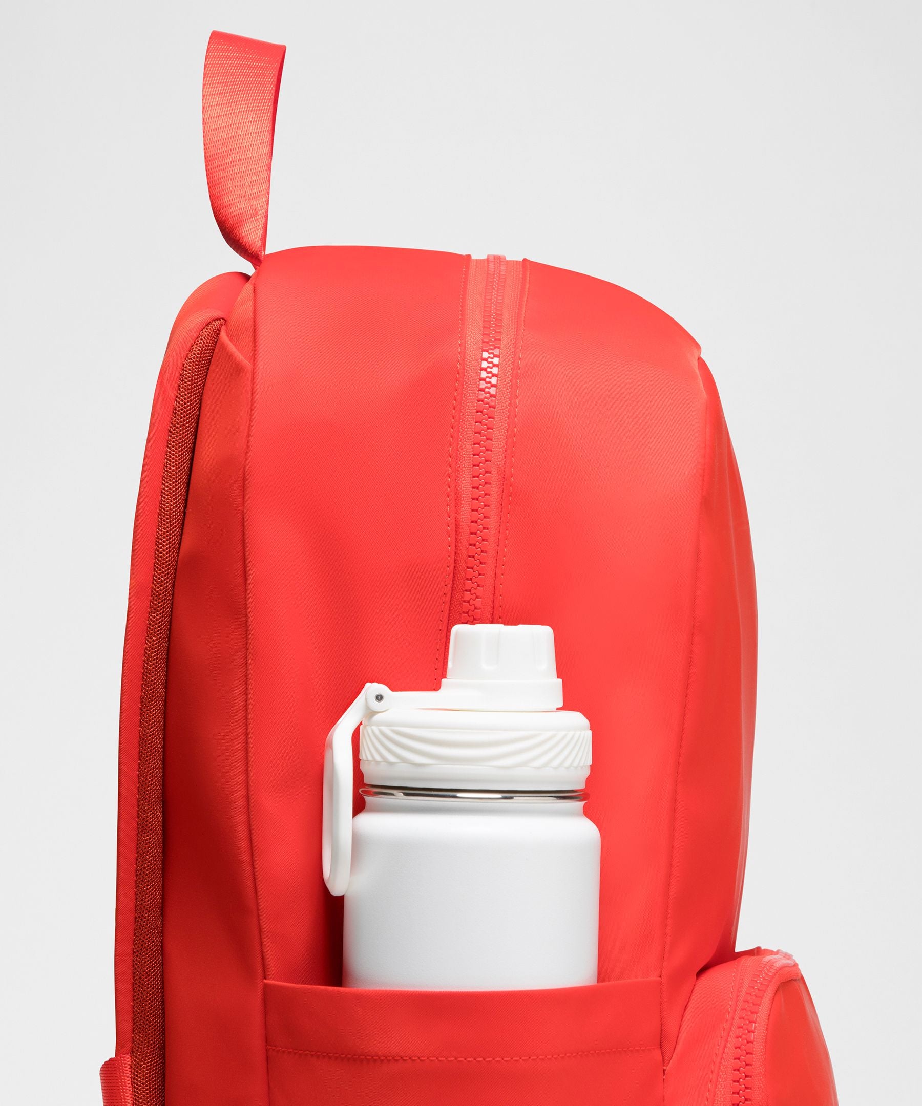 Lululemon Everywhere Backpack 22L