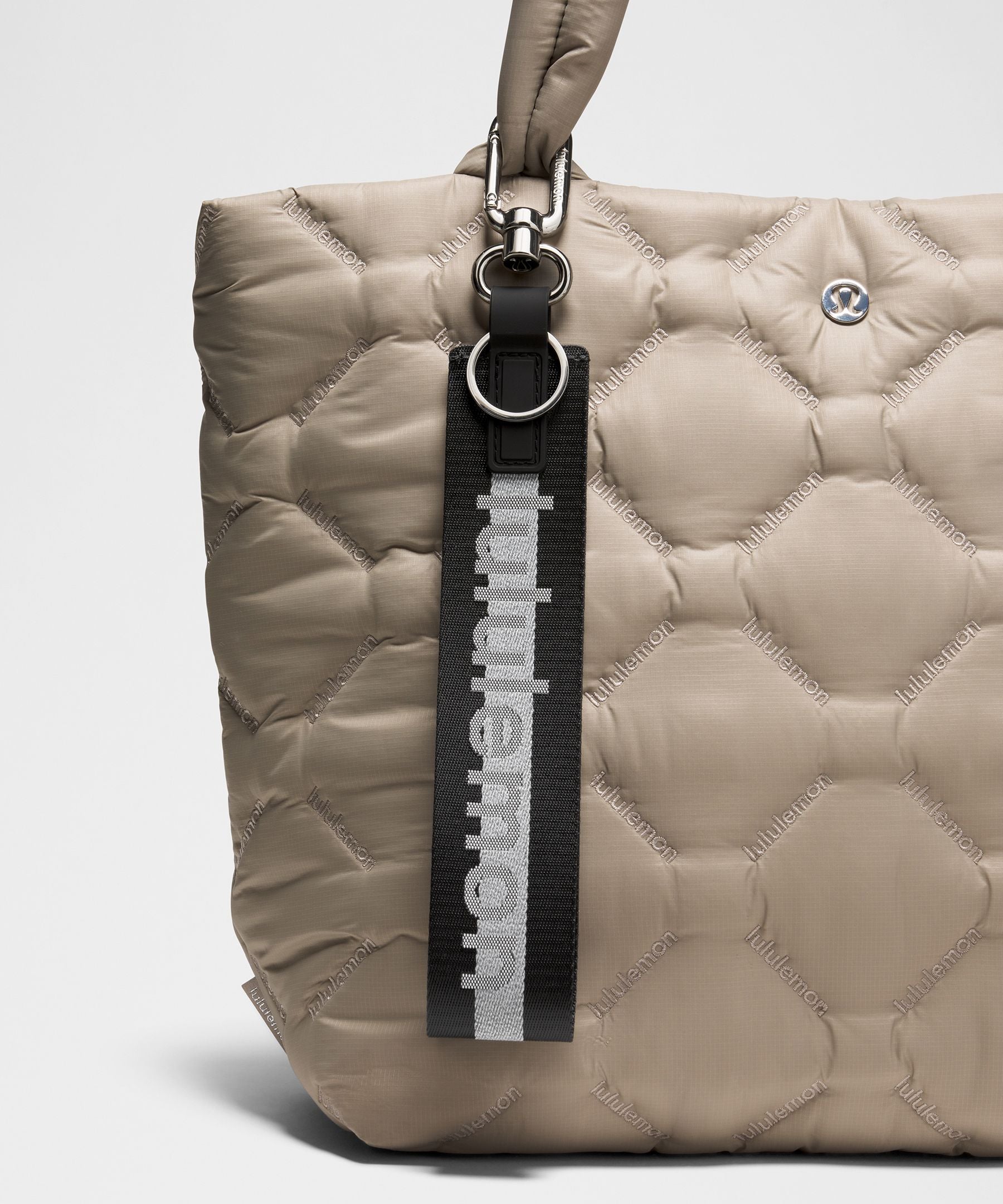Lululemon Never Lost Keychain *Reflective Effect
