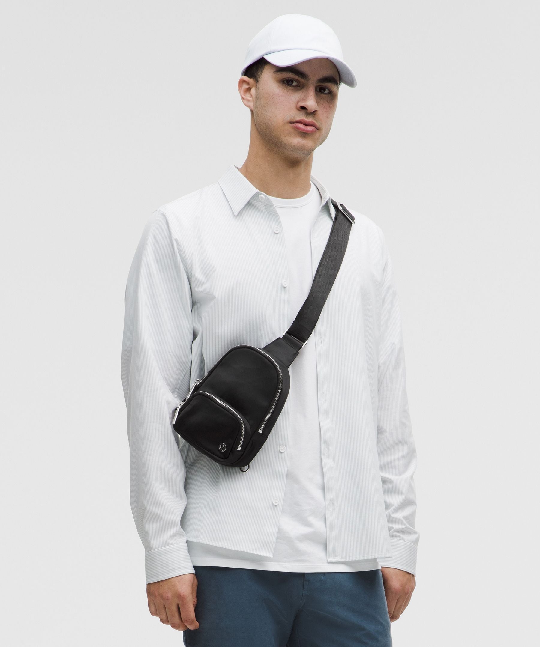 Lululemon Everywhere Sling Bag Small 2L