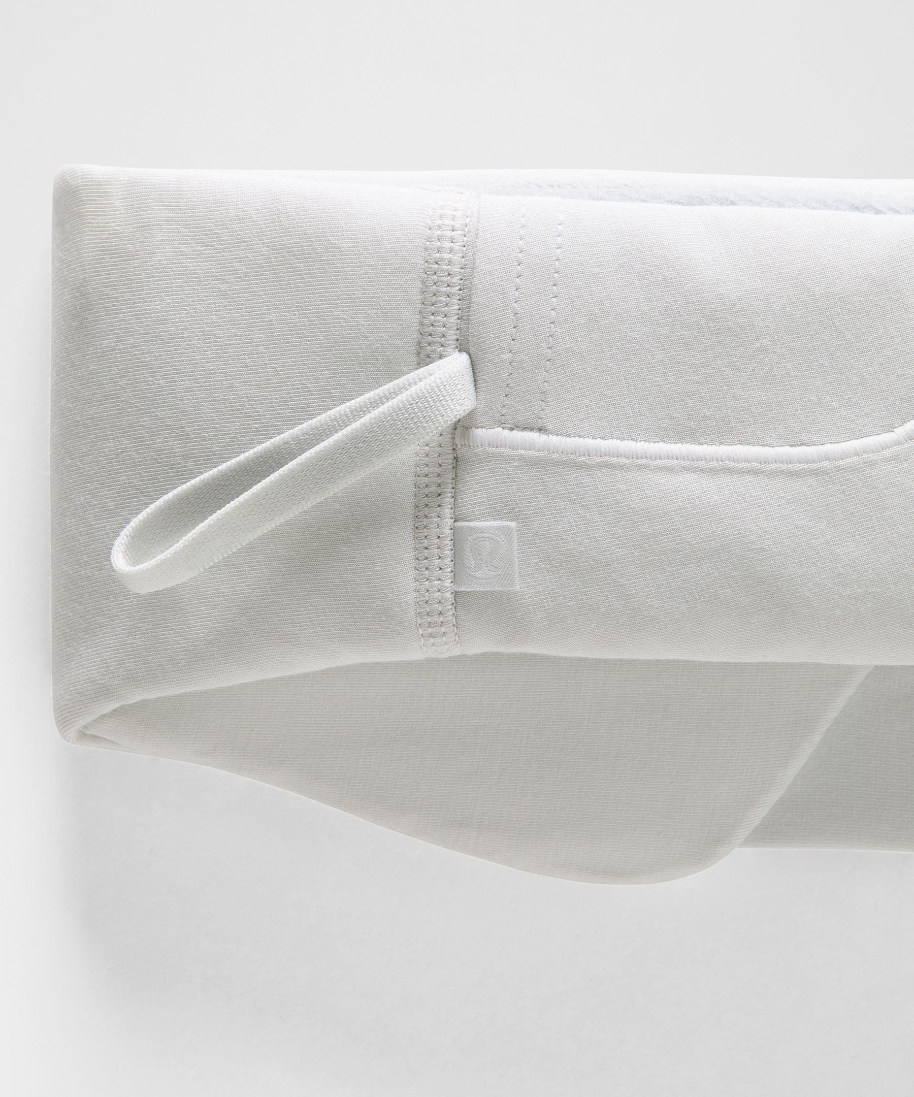 Lululemon Rest and Restore Eye Mask
