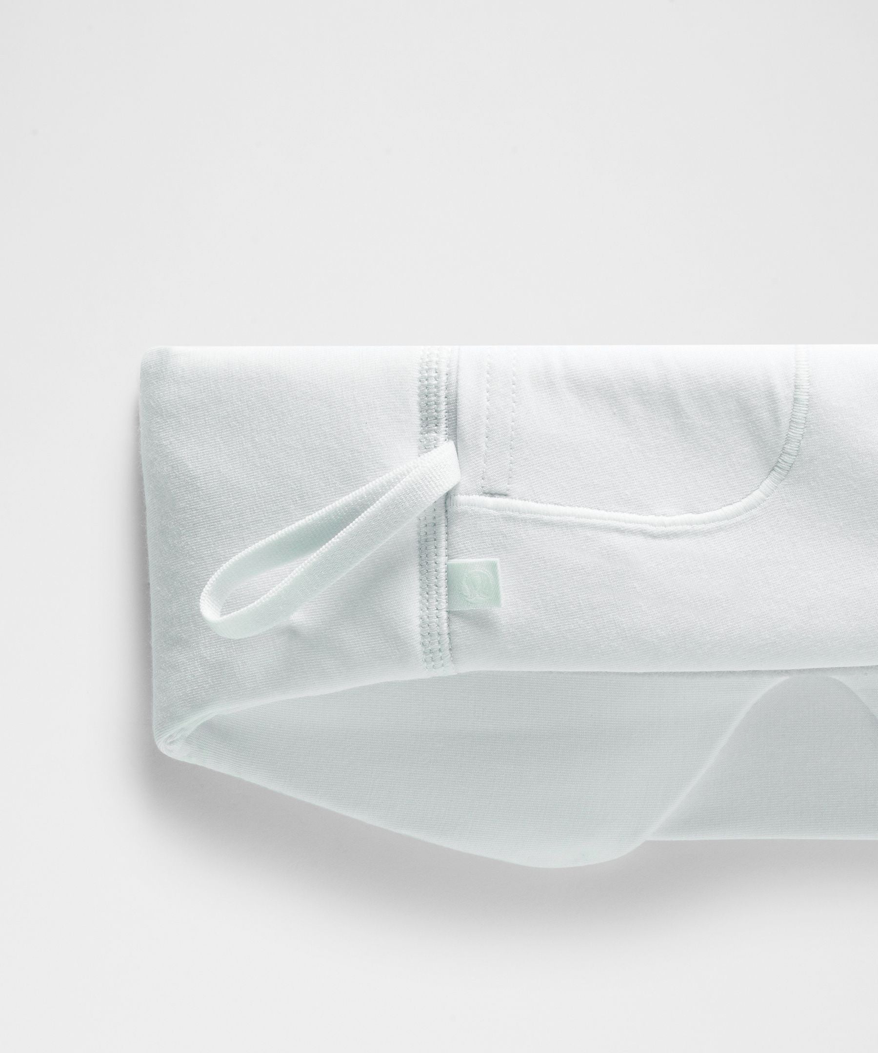 Lululemon Rest and Restore Eye Mask