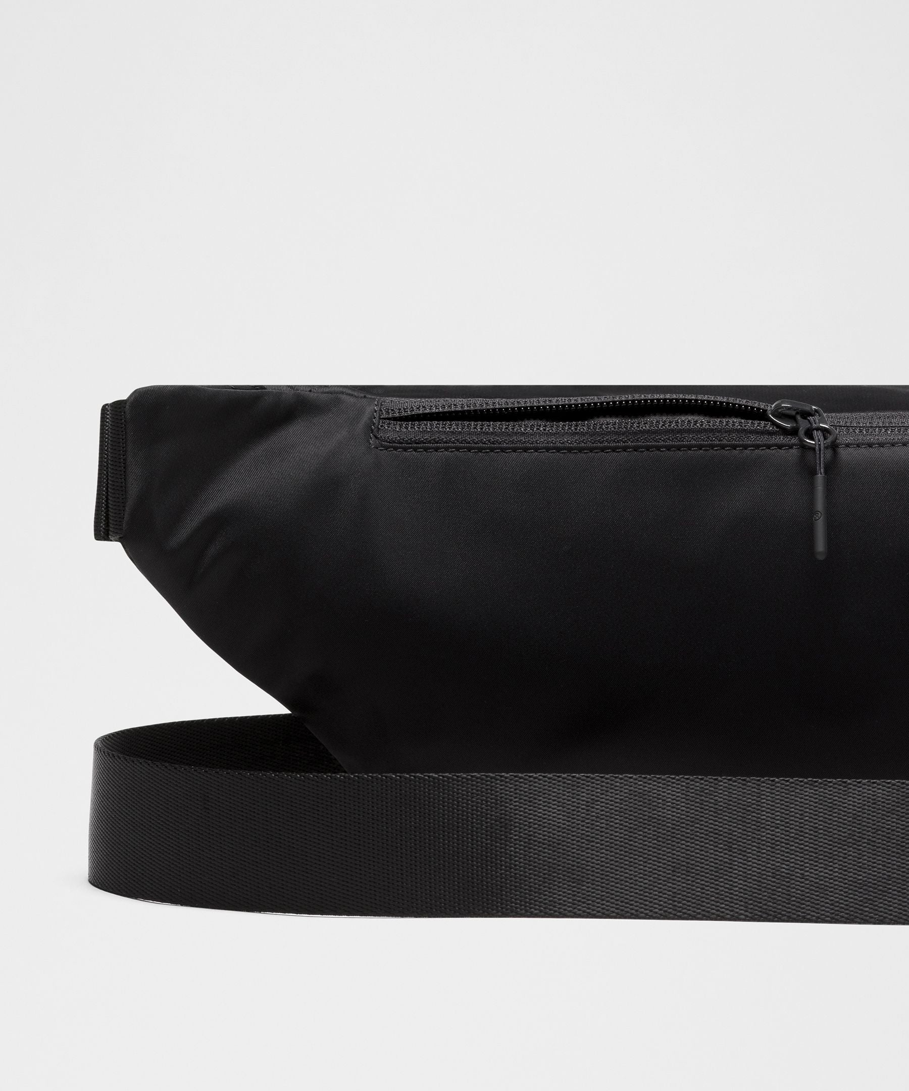 Lululemon Everywhere Belt Bag Extra Large 4L *Metal