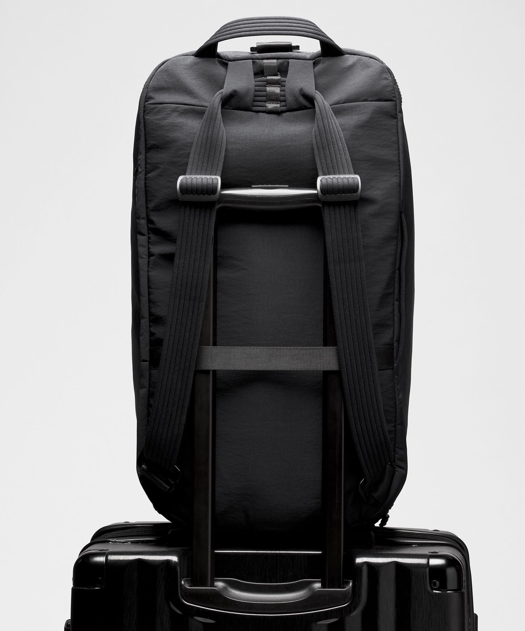 Lululemon 3-in-1 Gym Duffle Bag Large 35L