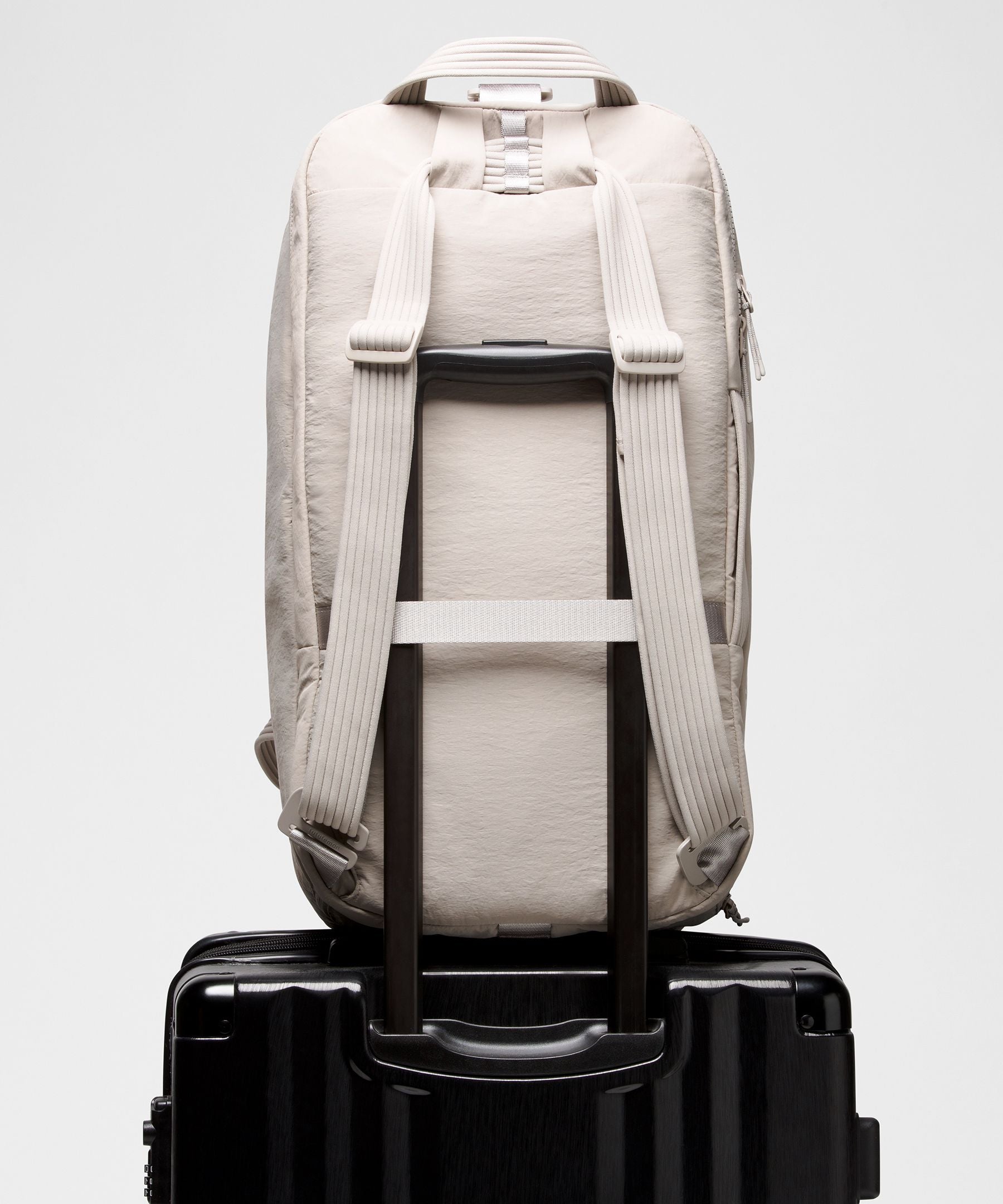 Lululemon 3-in-1 Gym Duffle Bag Large 35L