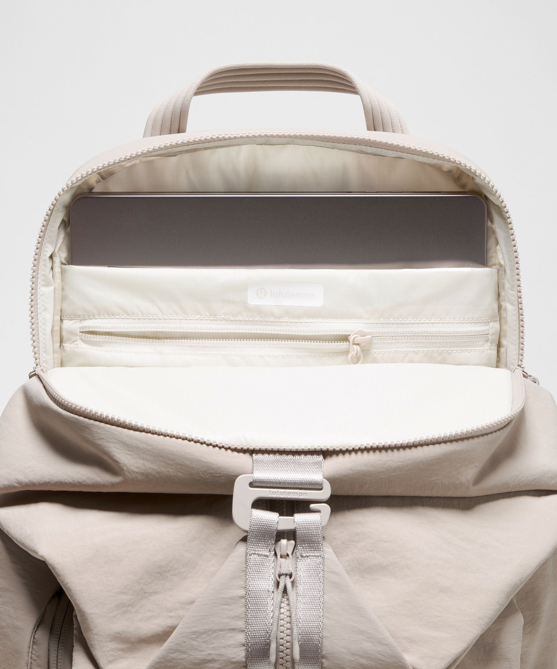 Lululemon 3-in-1 Gym Duffle Bag Large 35L