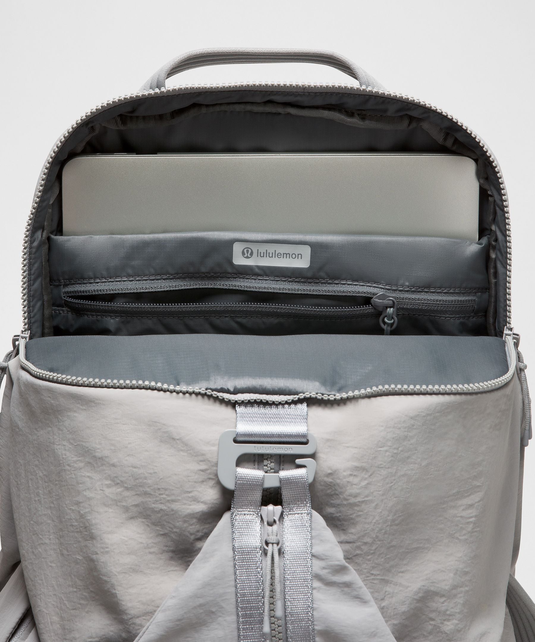 Lululemon 3-in-1 Gym Duffle Bag Large 35L