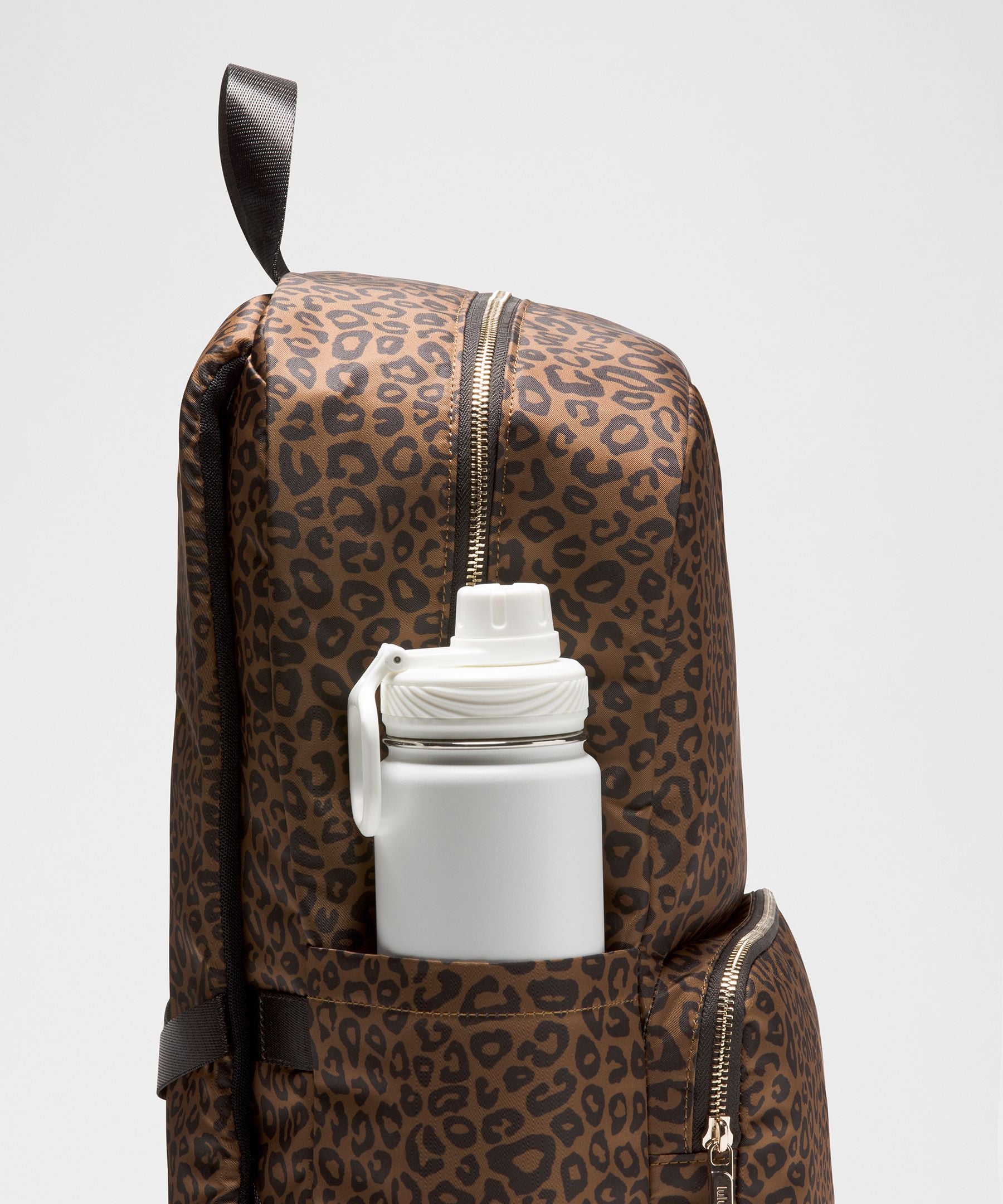 Lululemon Everywhere Backpack 22L *Metal Hardware