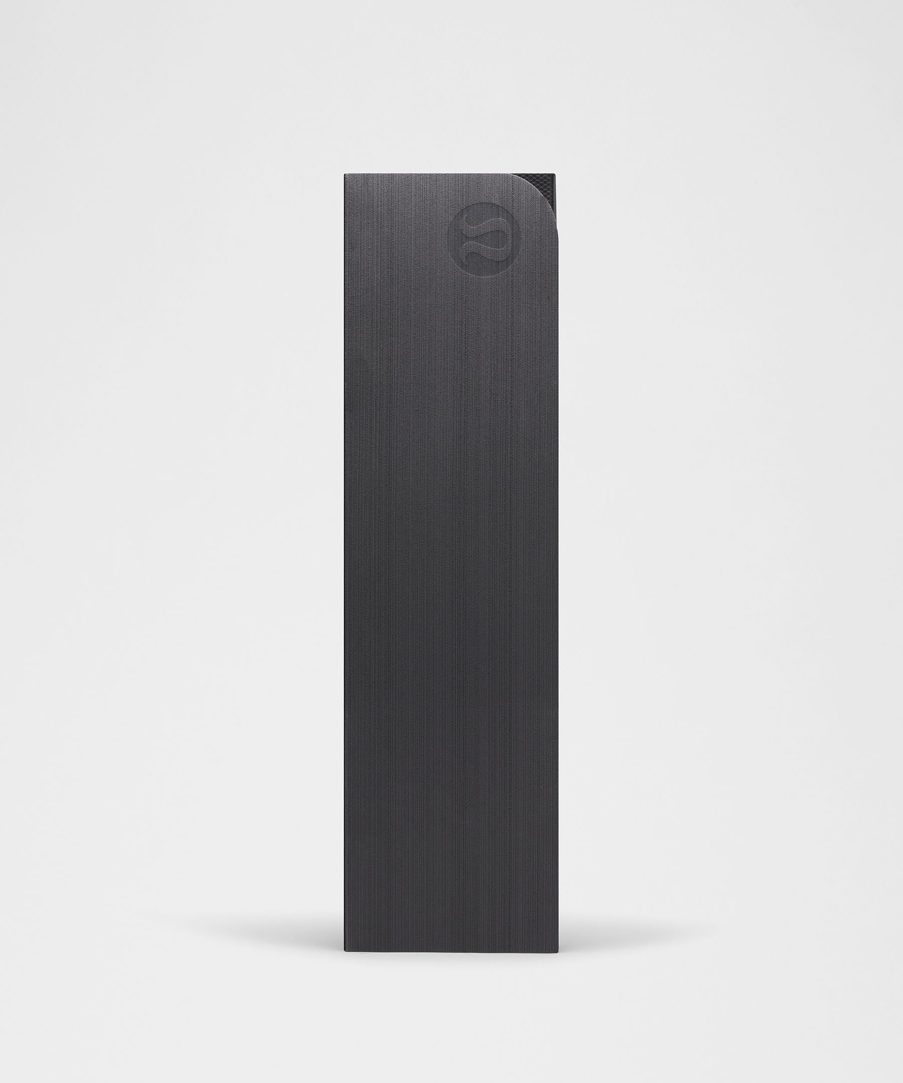 #color_traverse-grey/black