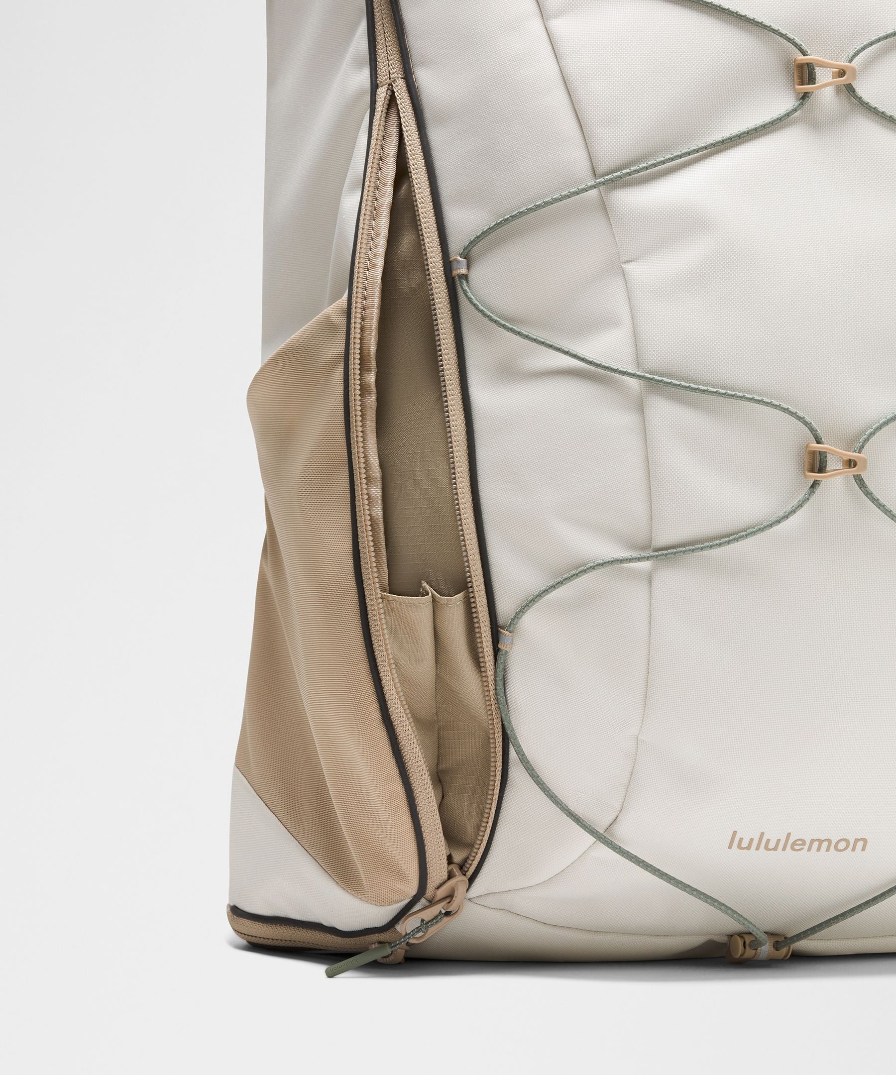 Lululemon Scuba Backpack 32L *Paracord