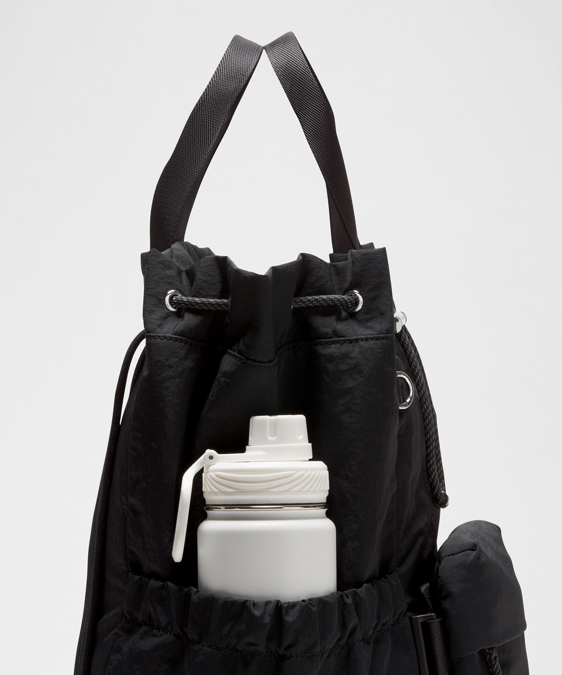 Lululemon 2-in-1 Drawstring Bucket Bag