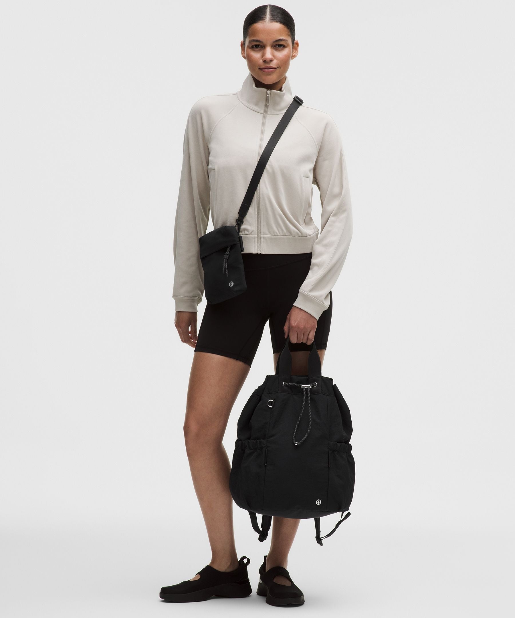 Lululemon 2-in-1 Drawstring Bucket Bag