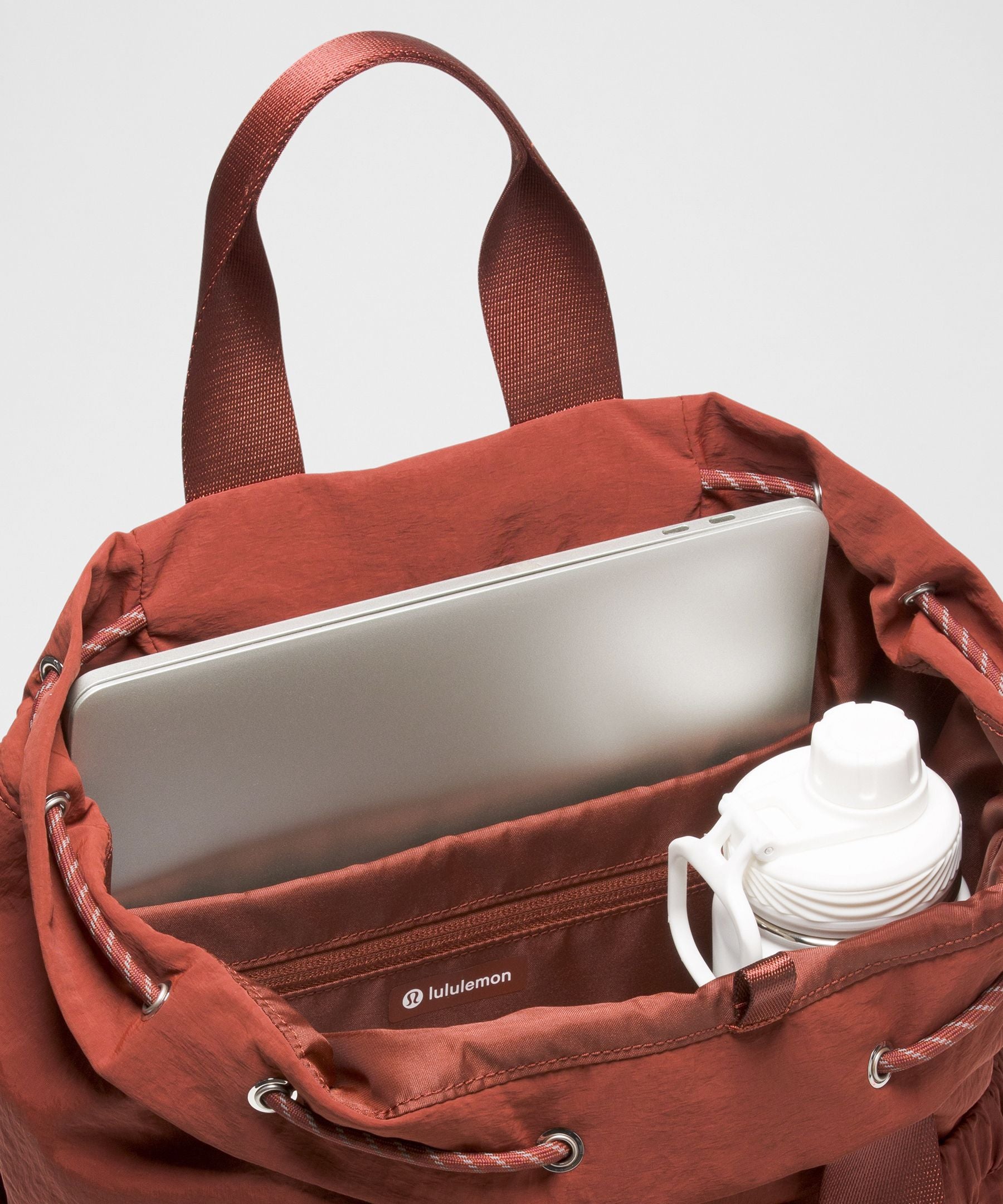 Lululemon 2-in-1 Drawstring Bucket Bag