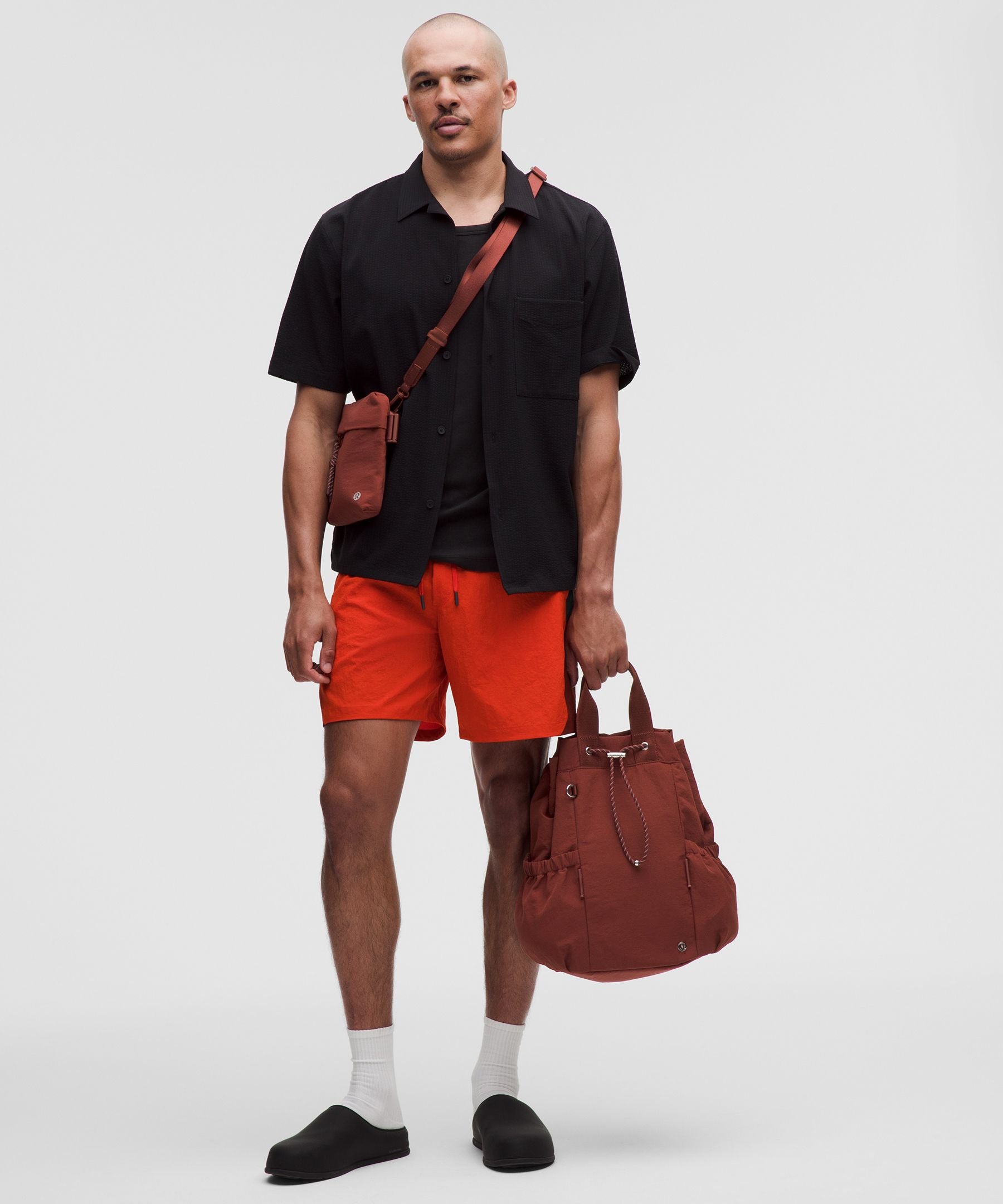 Lululemon 2-in-1 Drawstring Bucket Bag