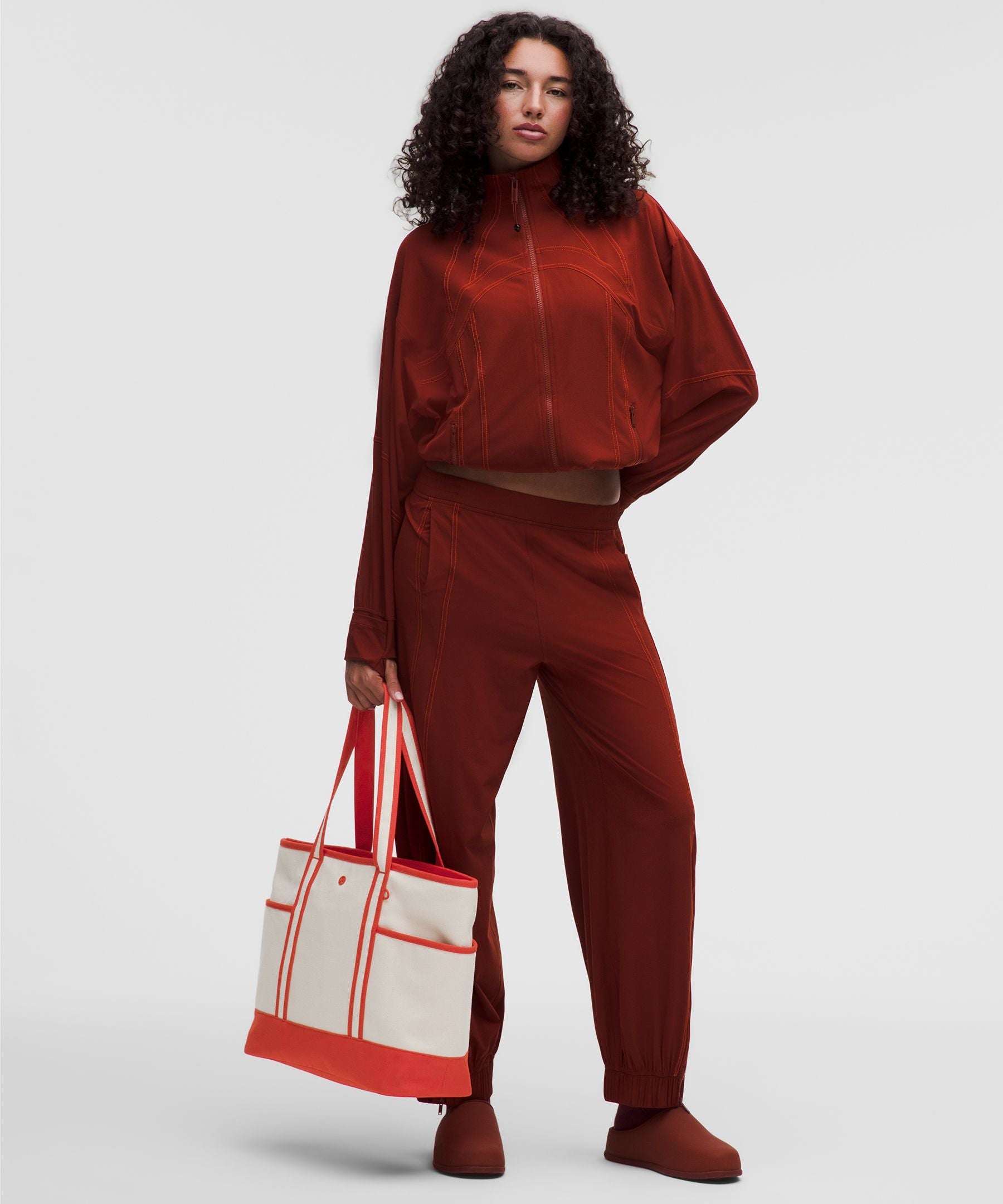 Lululemon Daily Multi-Pocket Zip-Top Tote Bag 18L