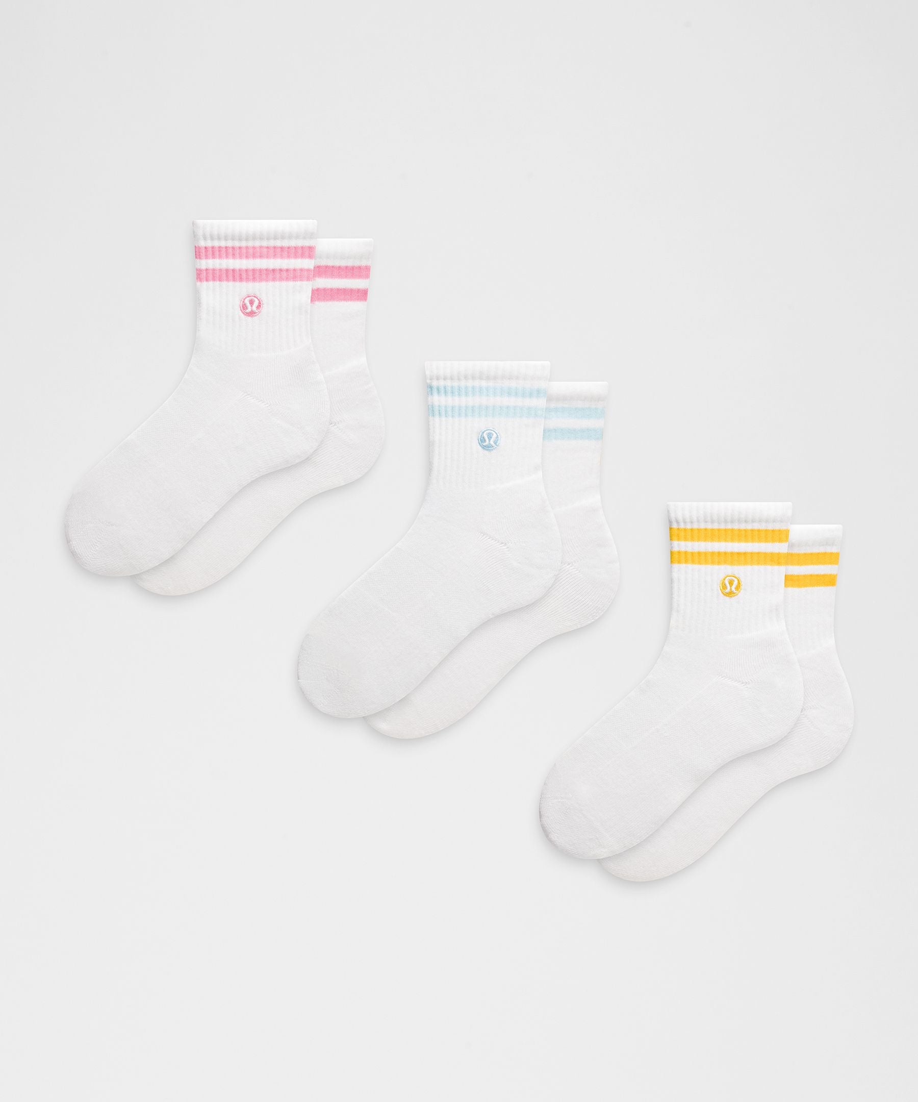 #color_white/candy-cloud/white/buttercup/white/foam-cloud