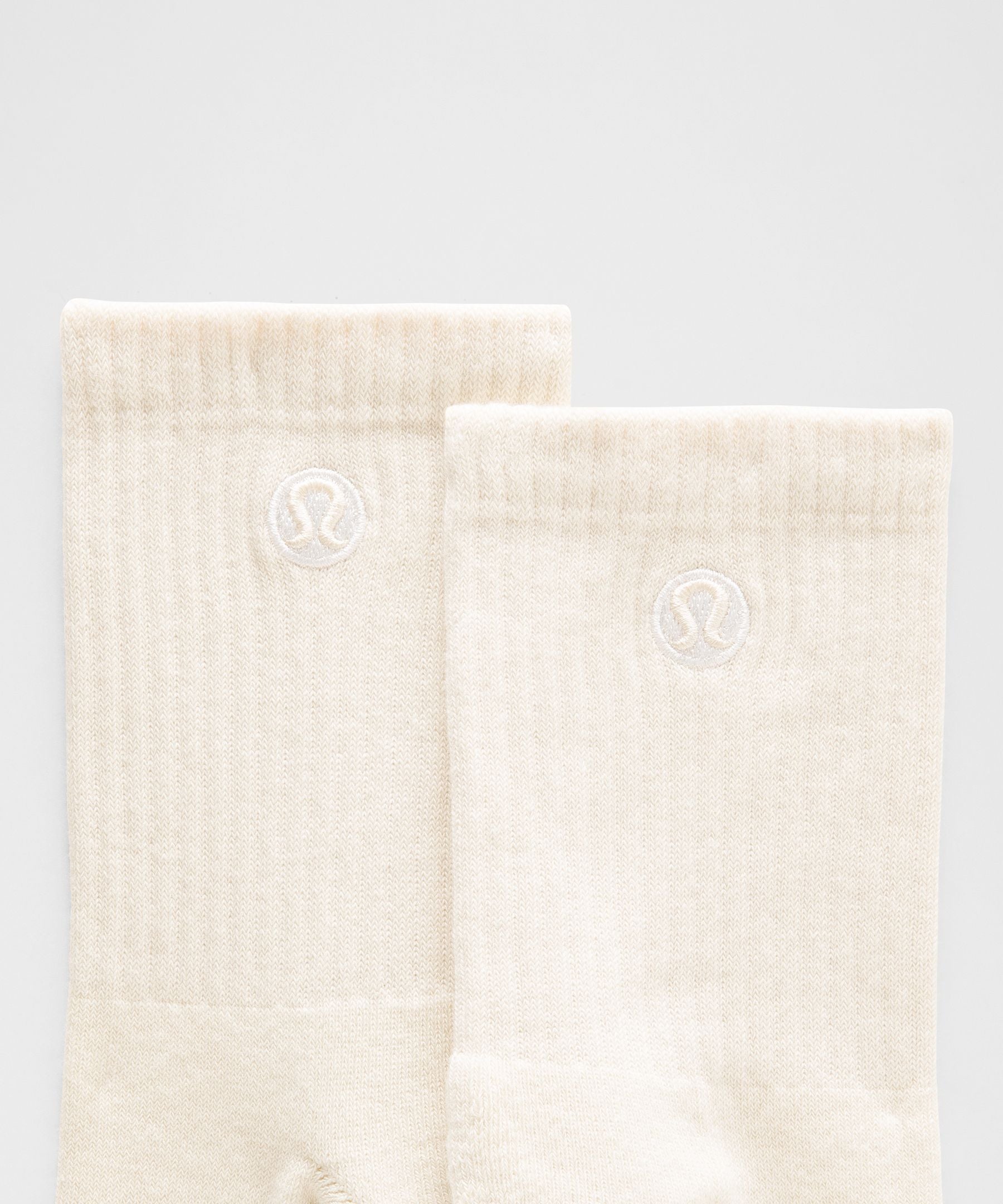 Lululemon Unisex Daily Essential Quarter Socks
