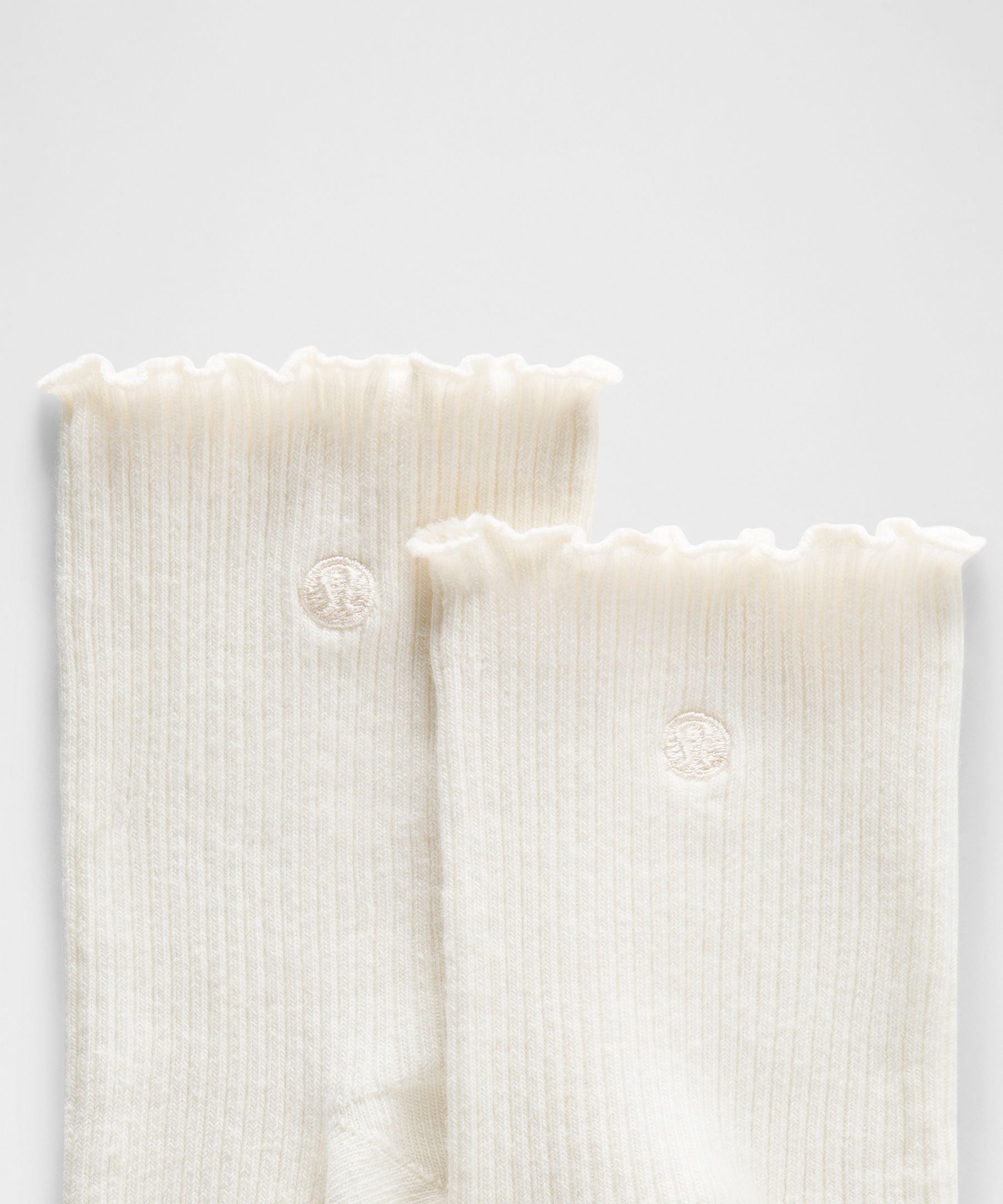 Lululemon Unisex Lettuce Edge Quarter Socks