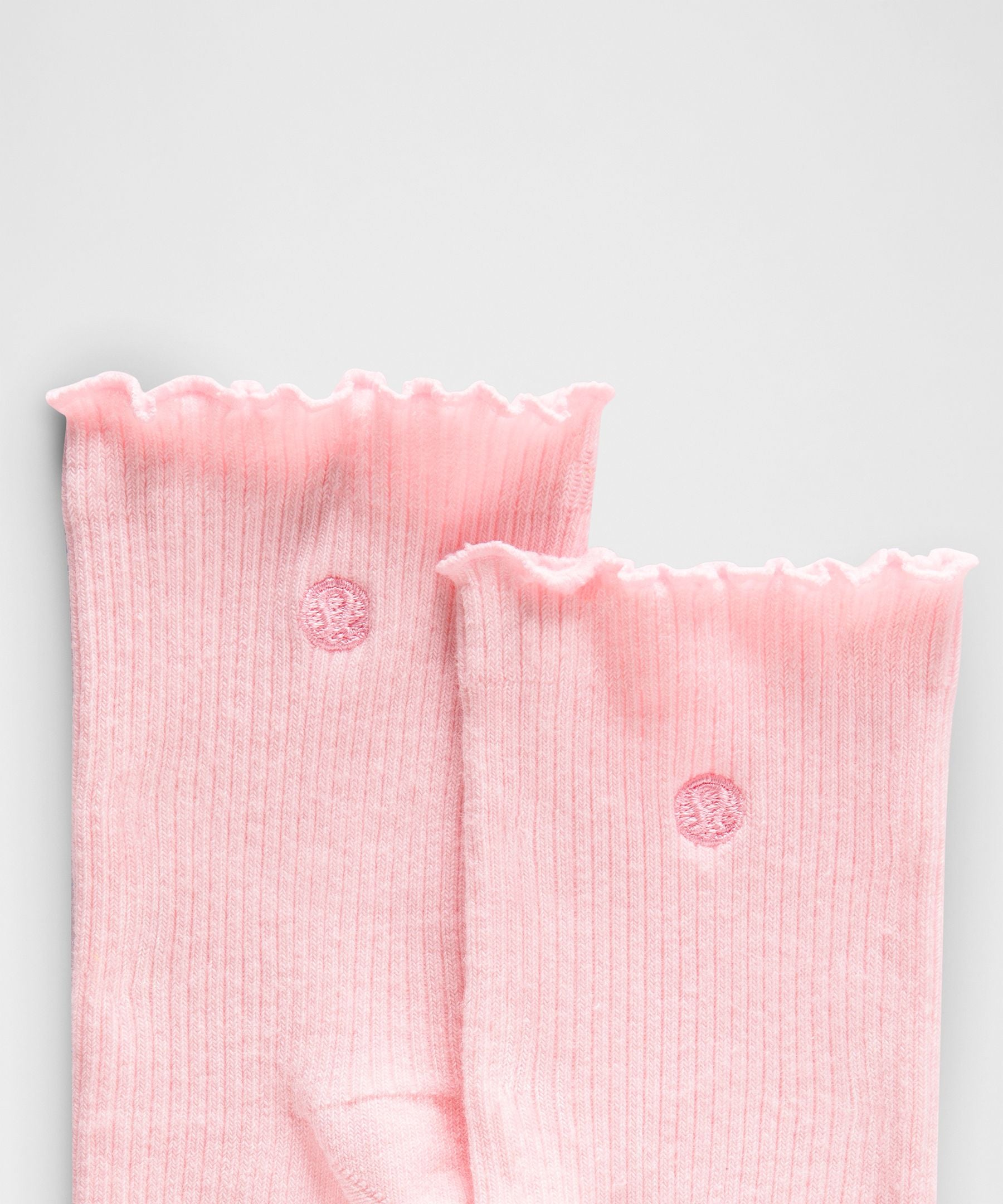 Lululemon Unisex Lettuce Edge Quarter Socks