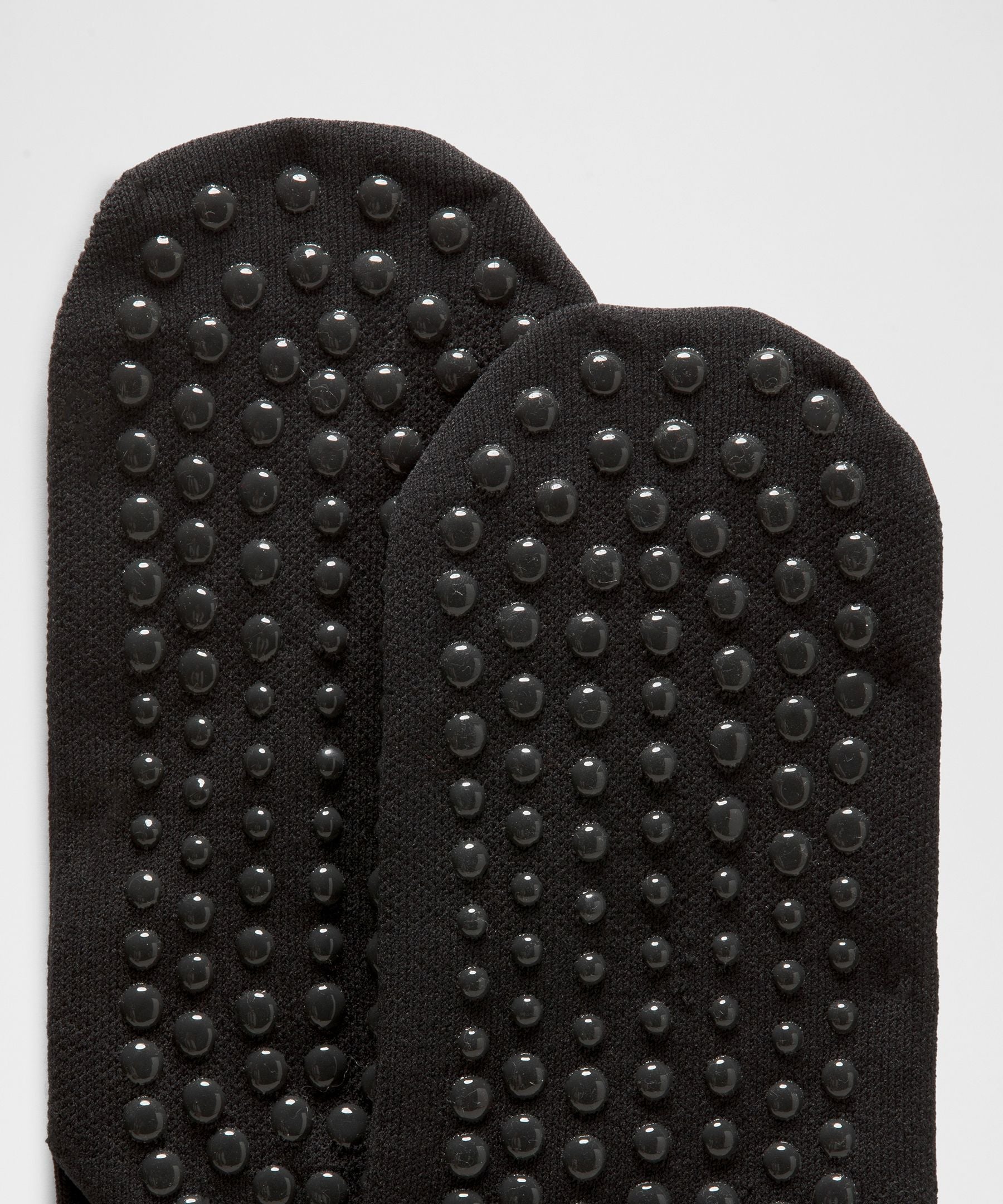 Lululemon Unisex Find Your Balance Grip Quarter Socks