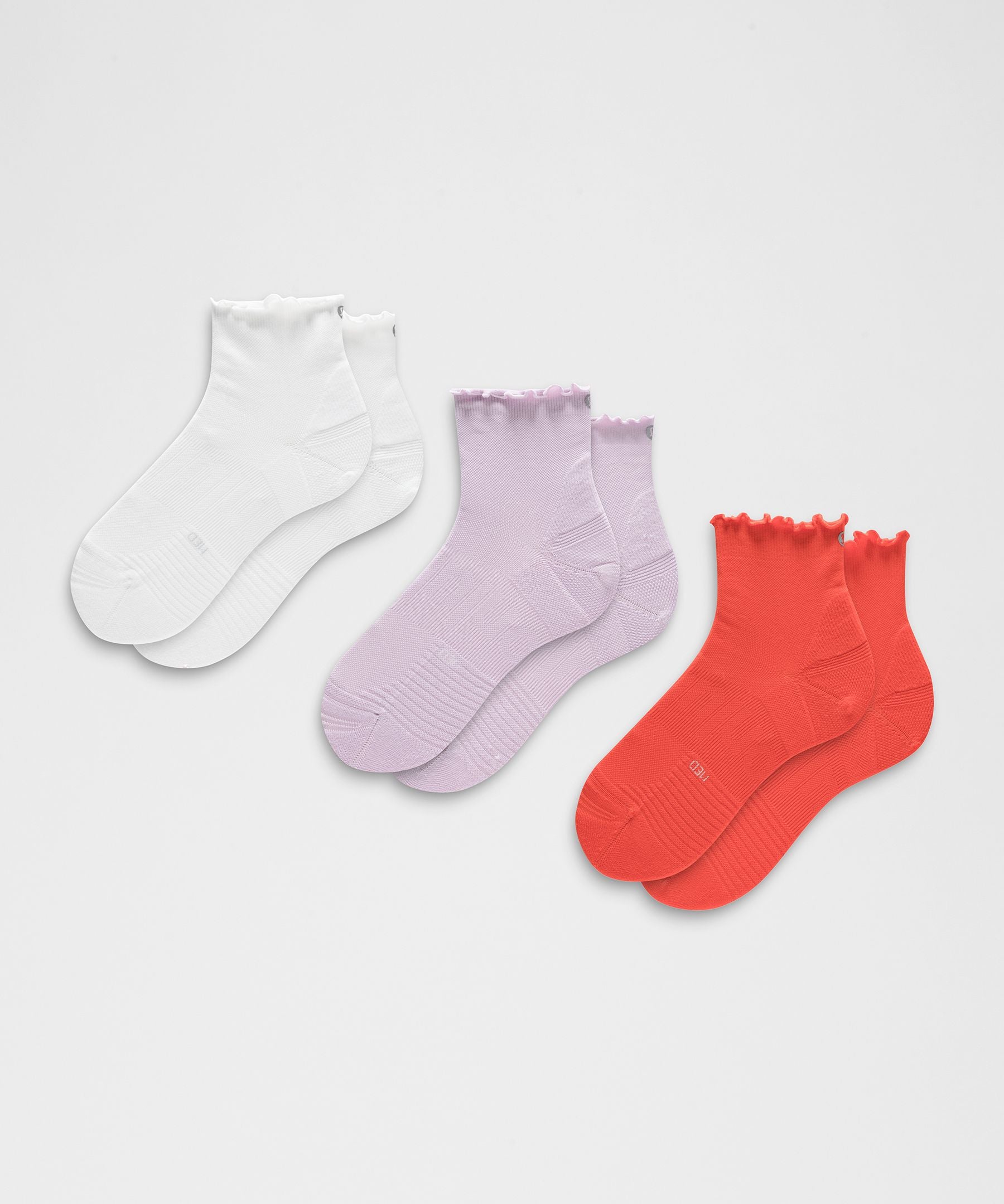#color_lilac-play/white/cherry-ember