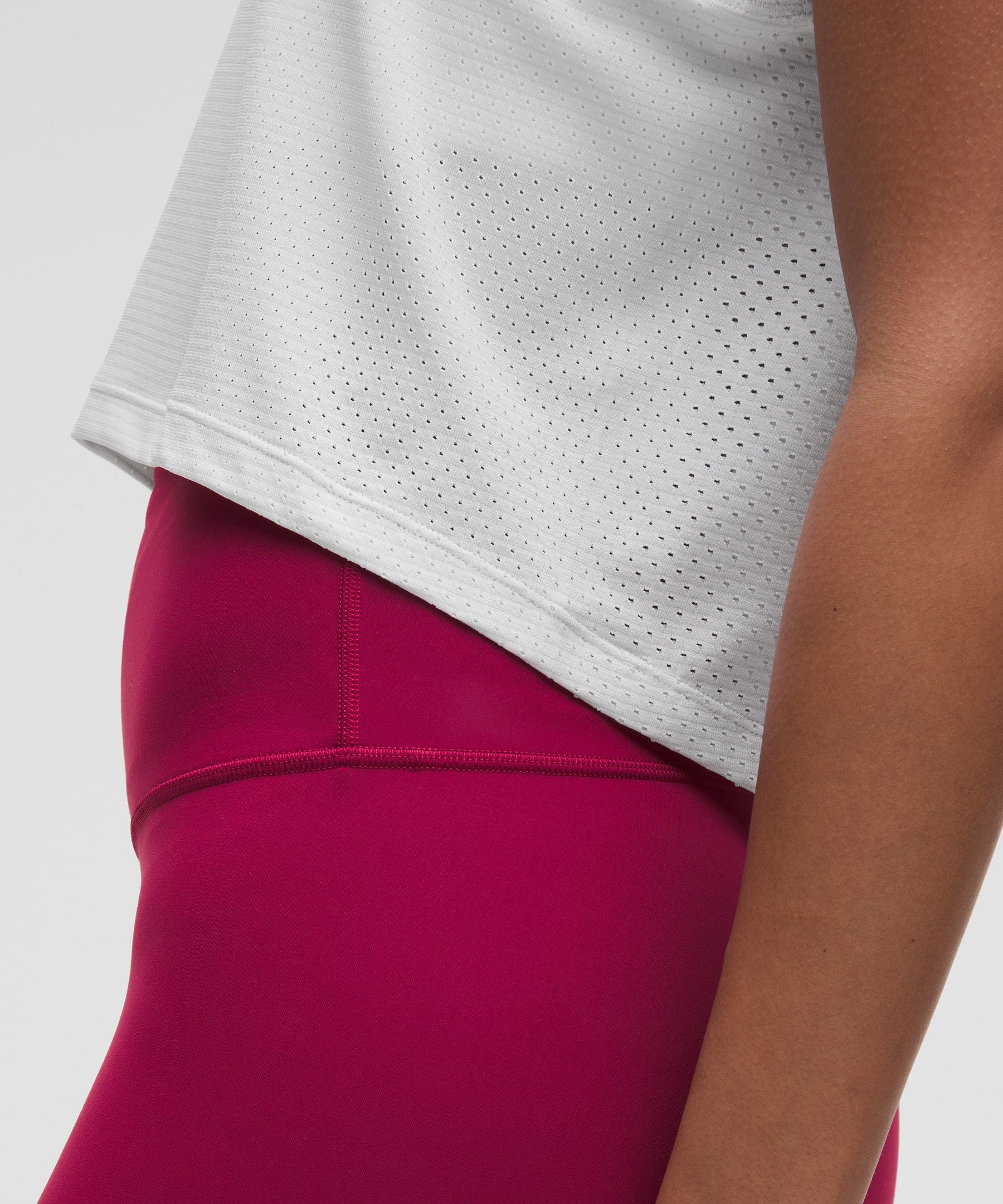 Lululemon Women's Swiftly High-Low Cropped Tank Top
