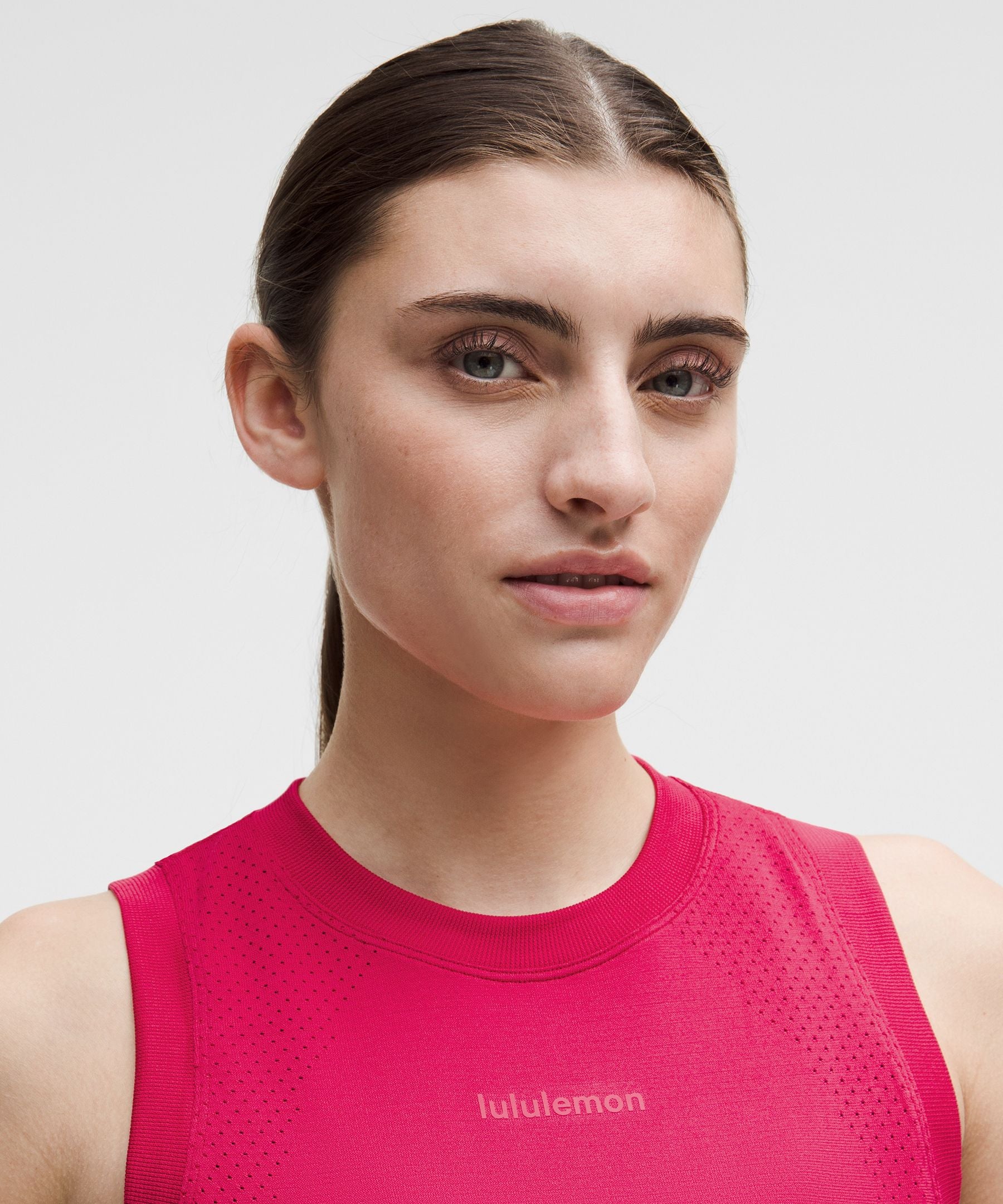 Lululemon Women's Swiftly High-Low Cropped Tank Top