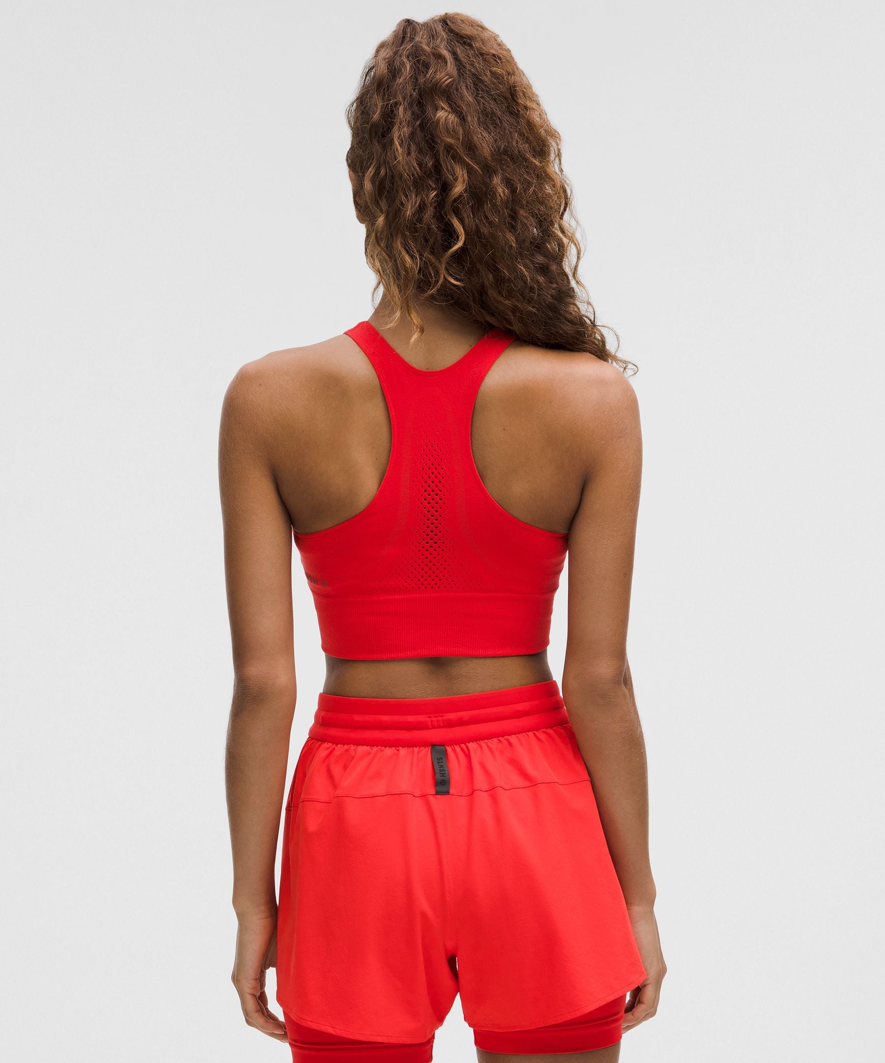 #color_love-red