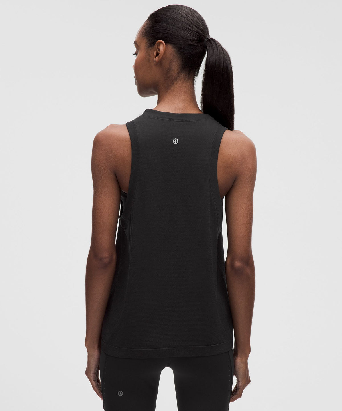 Lululemon Women's Swiftly Relaxed Tank Top Hip Length *Updated Fit