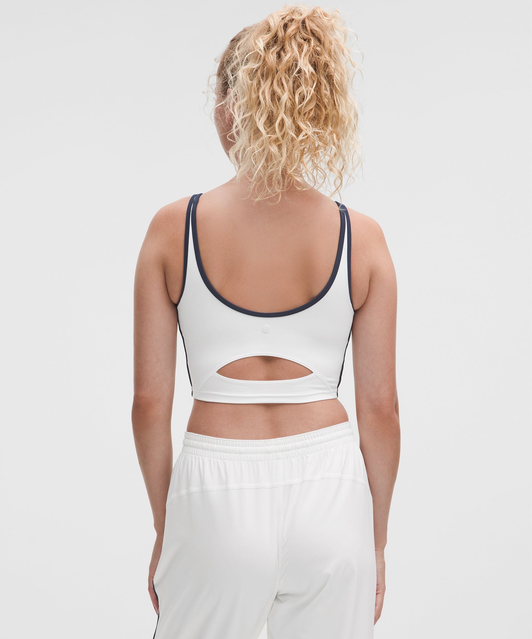 Lululemon Women's Scoop-Neck Cutout Tennis Tank Top *Medium Support, B/C Cup