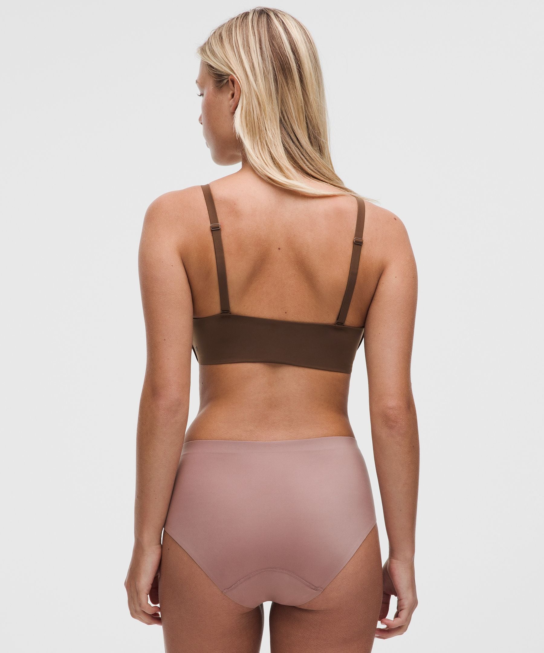 Lululemon Wundermost Adjustable T-Shirt Bra *A–DD Cups