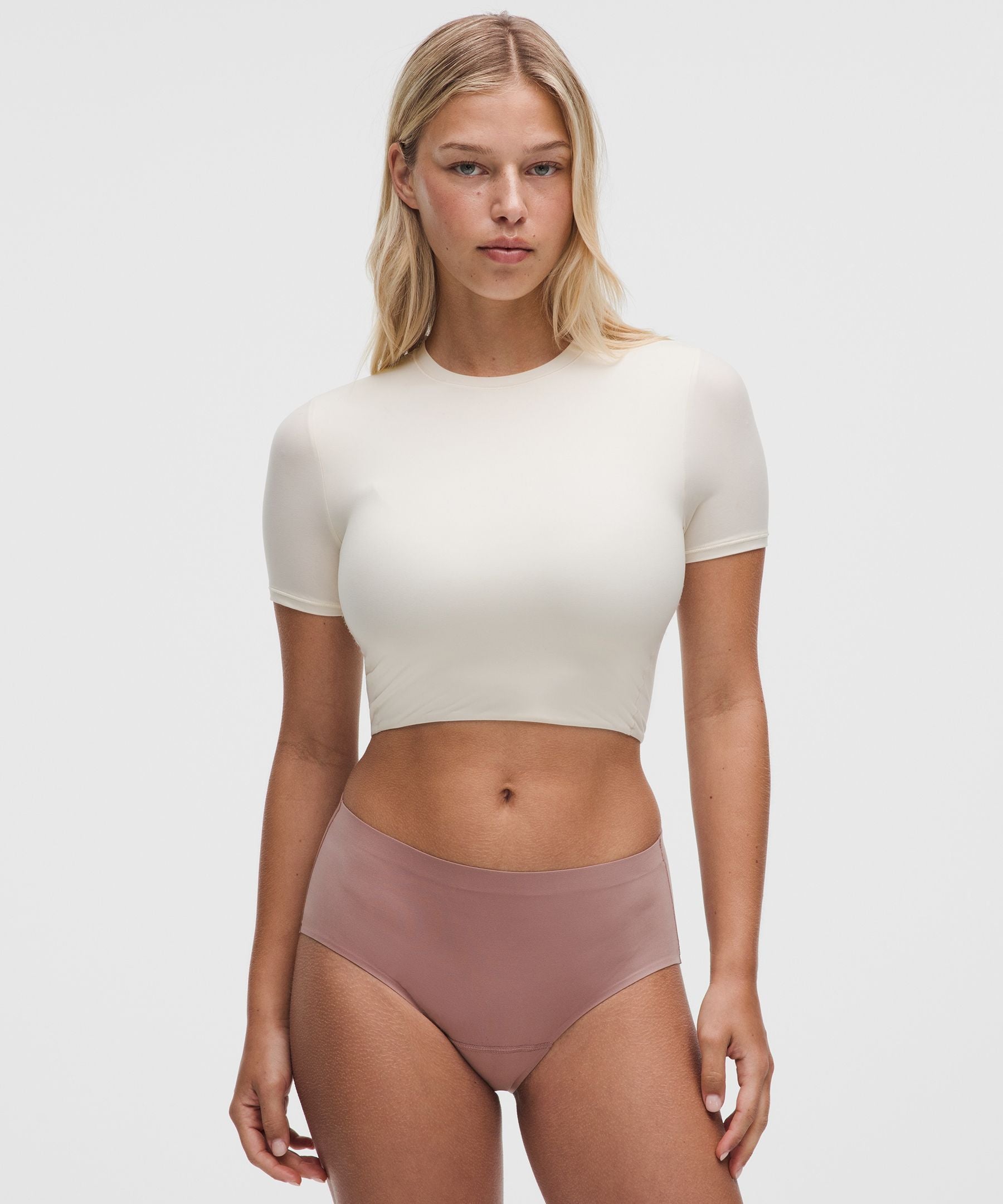 Lululemon Wundermost Adjustable T-Shirt Bra *A–DD Cups