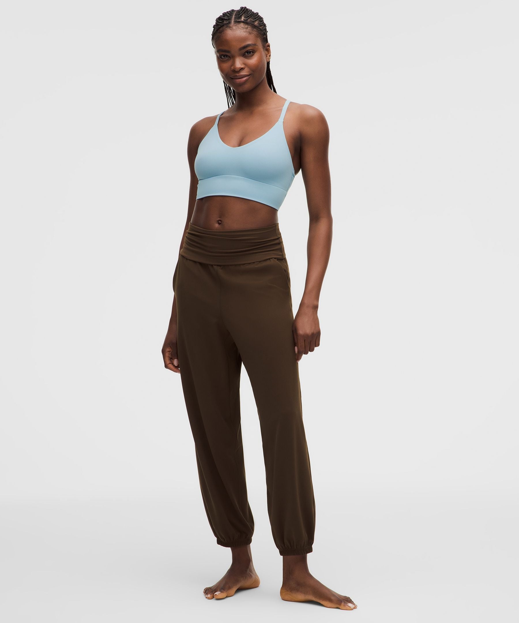 Lululemon lululemon Focuser Scoop-Neck Bra Nulu *Light Support, C/D Cup